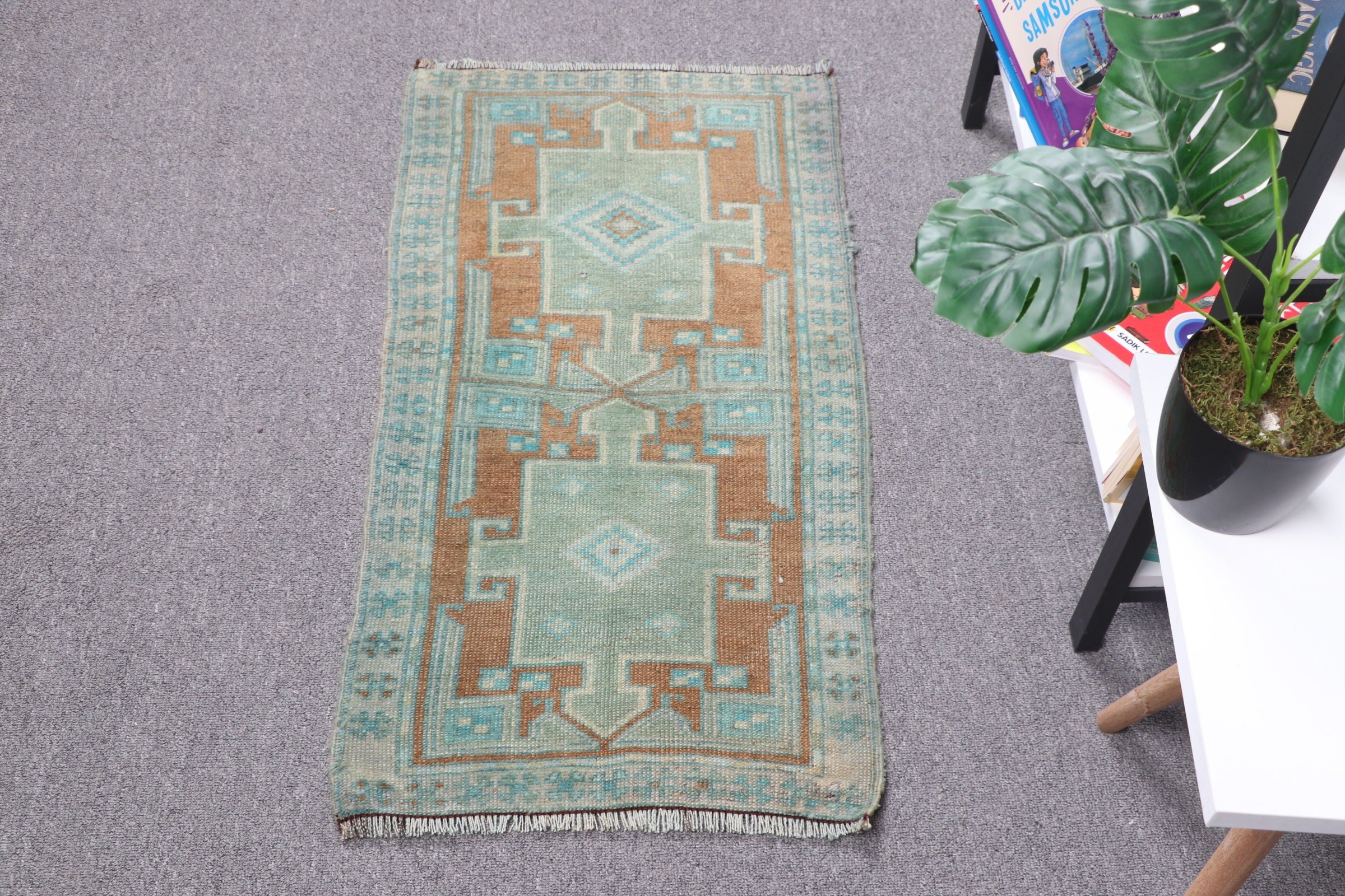 Vintage Halılar, Banyo Halısı, Türk Halıları, 1.6x3.1 ft Küçük Halılar, Yer Halısı, Sessiz Halılar, Yurt Halısı, Yatak Odası Halısı, Yeşil Antika Halı, Mutfak Halıları