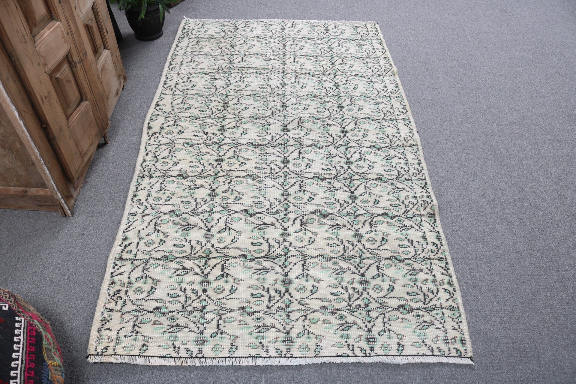 Bedroom Rugs, Moroccan Rugs, Cool Rug, Turkish Rugs, Boho Area Rugs, Green Anatolian Rug, Luxury Rug, Vintage Rugs, 3.7x6.5 ft Area Rugs