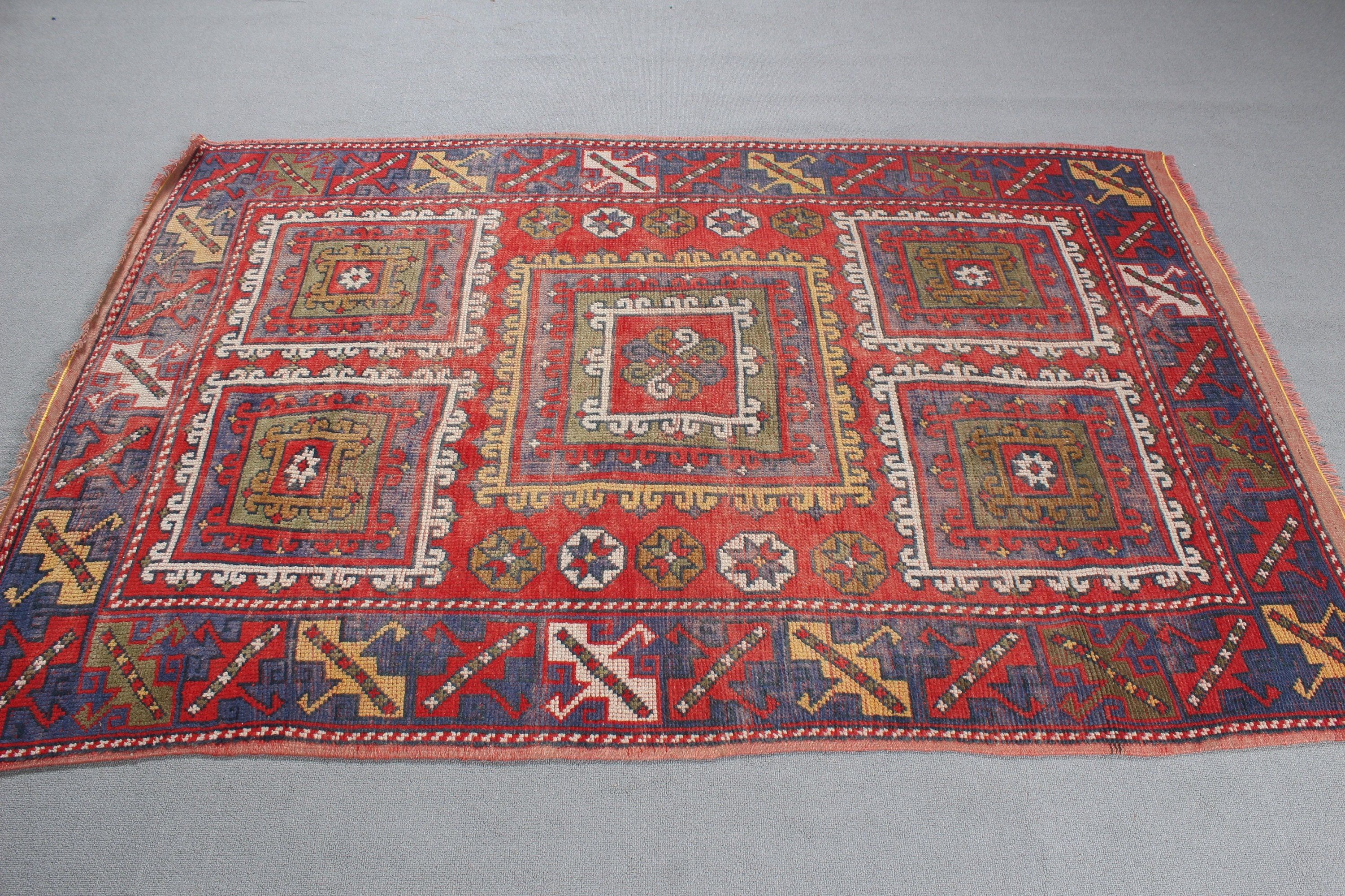 Kırmızı El Dokuma Halı, Organik Halı, Vintage Halı, 4.1x6.4 ft Alan Kilimi, Havalı Halılar, Yemek Odası Halıları, Vintage Alan Halısı, Mutfak Halıları, Türk Halısı