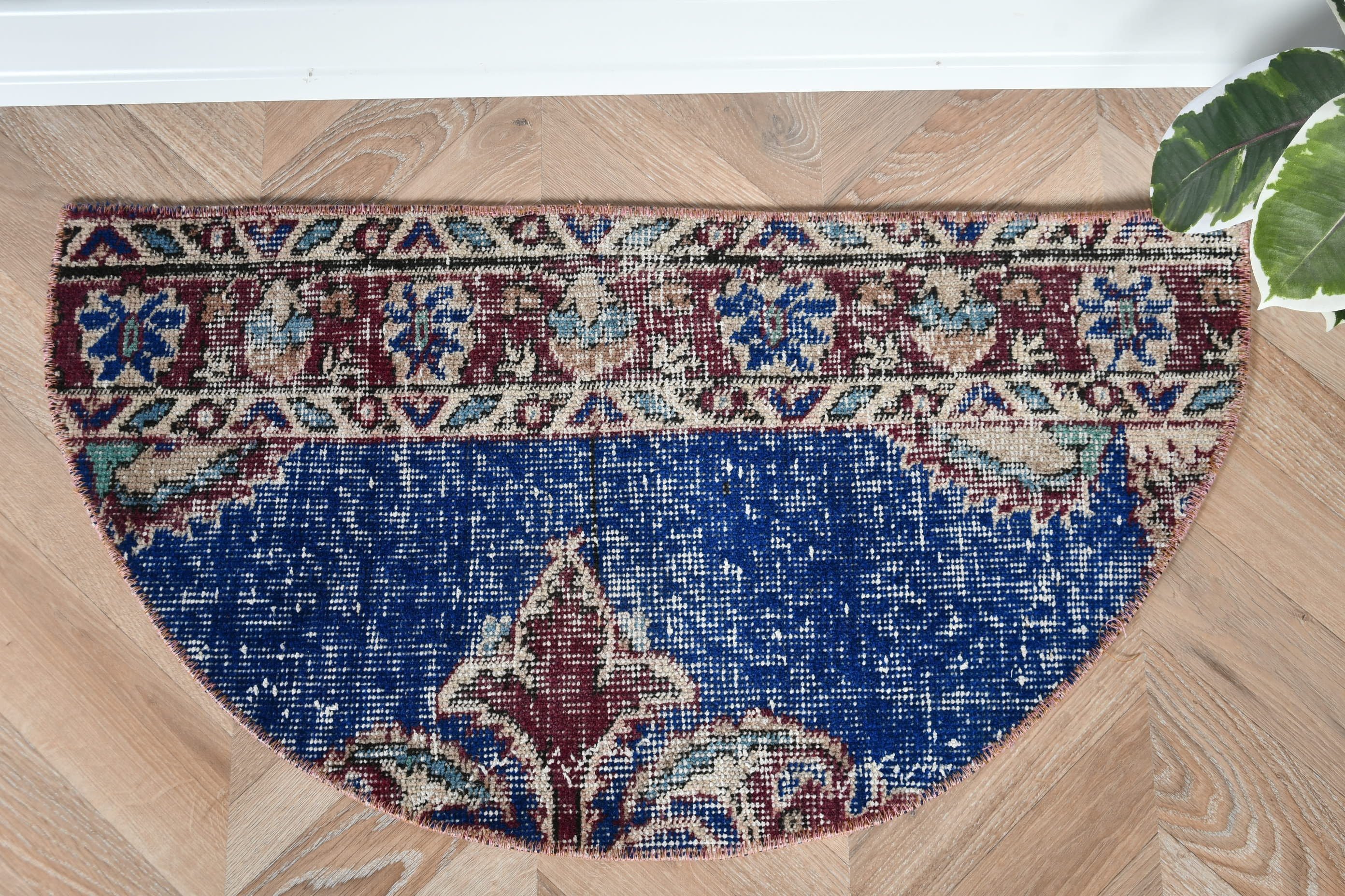 1.4x2.6 ft Küçük Halı, Mutfak Halısı, Oryantal Halı, Mavi Anadolu Halıları, Sanat Halısı, Türk Halısı, Banyo Halıları, Vintage Halı, Anadolu Halısı