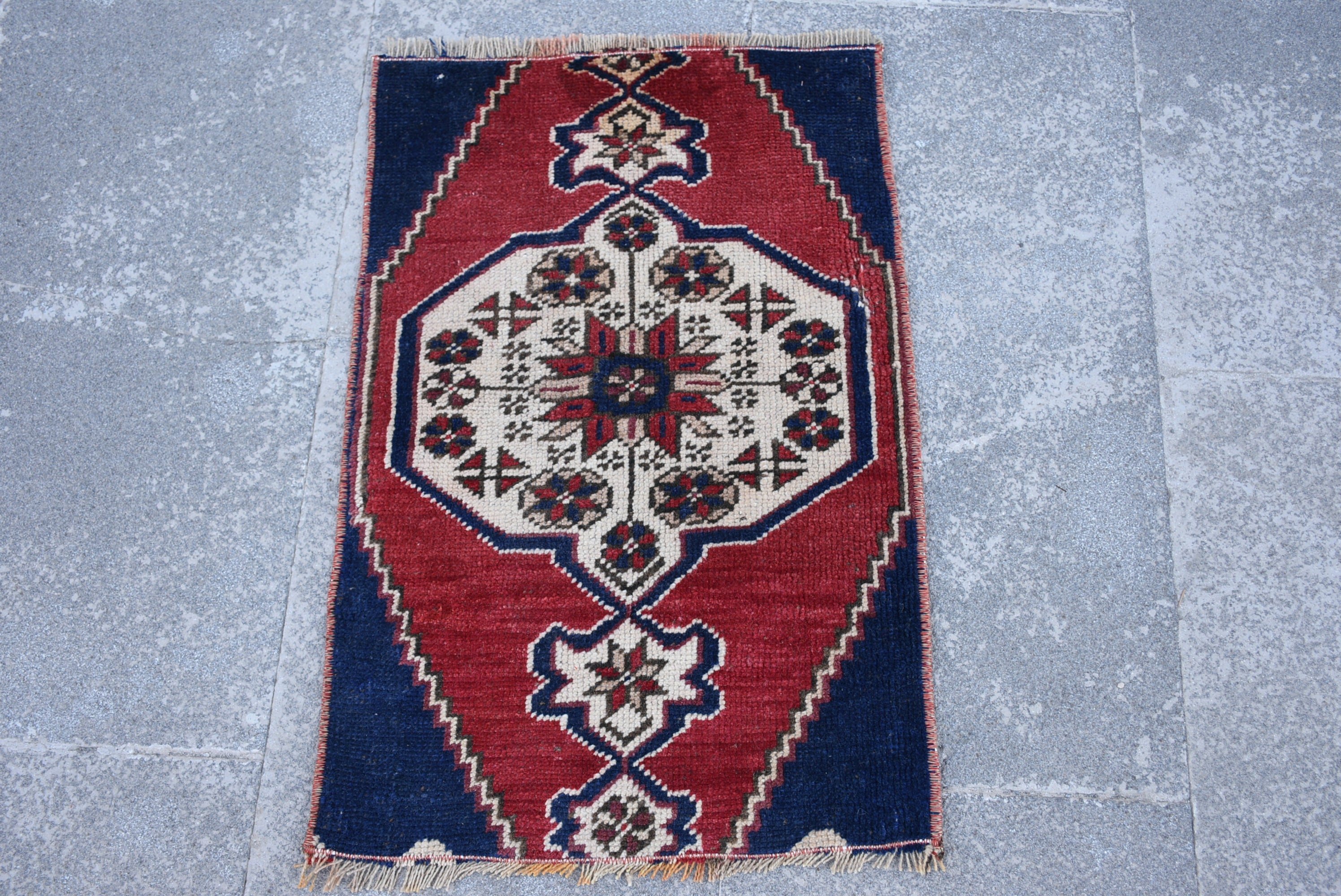 Banyo Halı, Türk Halı, Anadolu Halı, 40x60 cm Küçük Halı, Duvar Halı, Ev Halı, Giriş Halı, Kırmızı Anadolu Halı, Banyo Halı, Banyo Halı