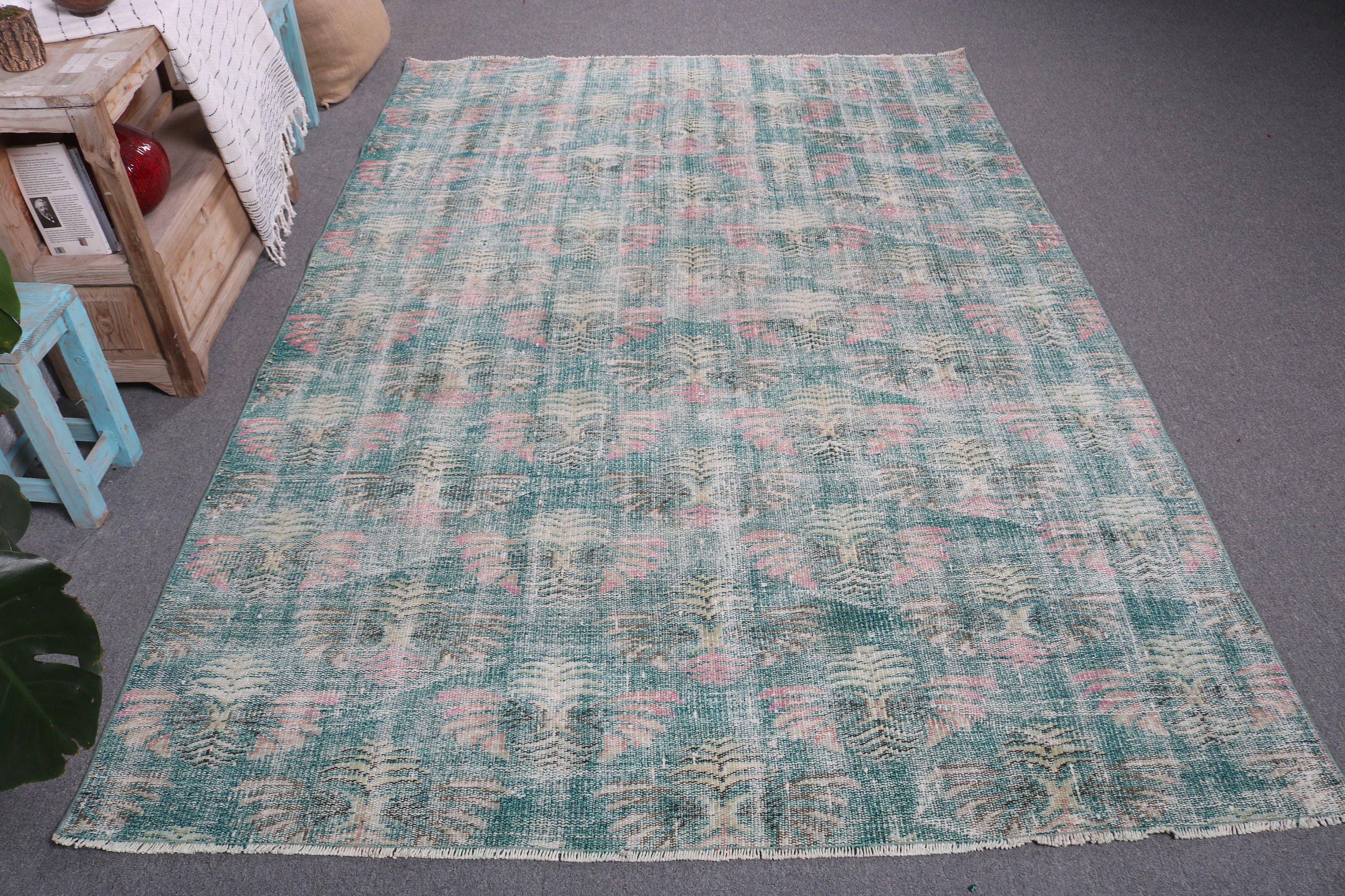 Green Wool Rugs, Bedroom Rug, Wool Rug, 5.6x8.3 ft Large Rug, Turkish Rug, Large Boho Rugs, Organic Rug, Vintage Rug, Large Oushak Rug