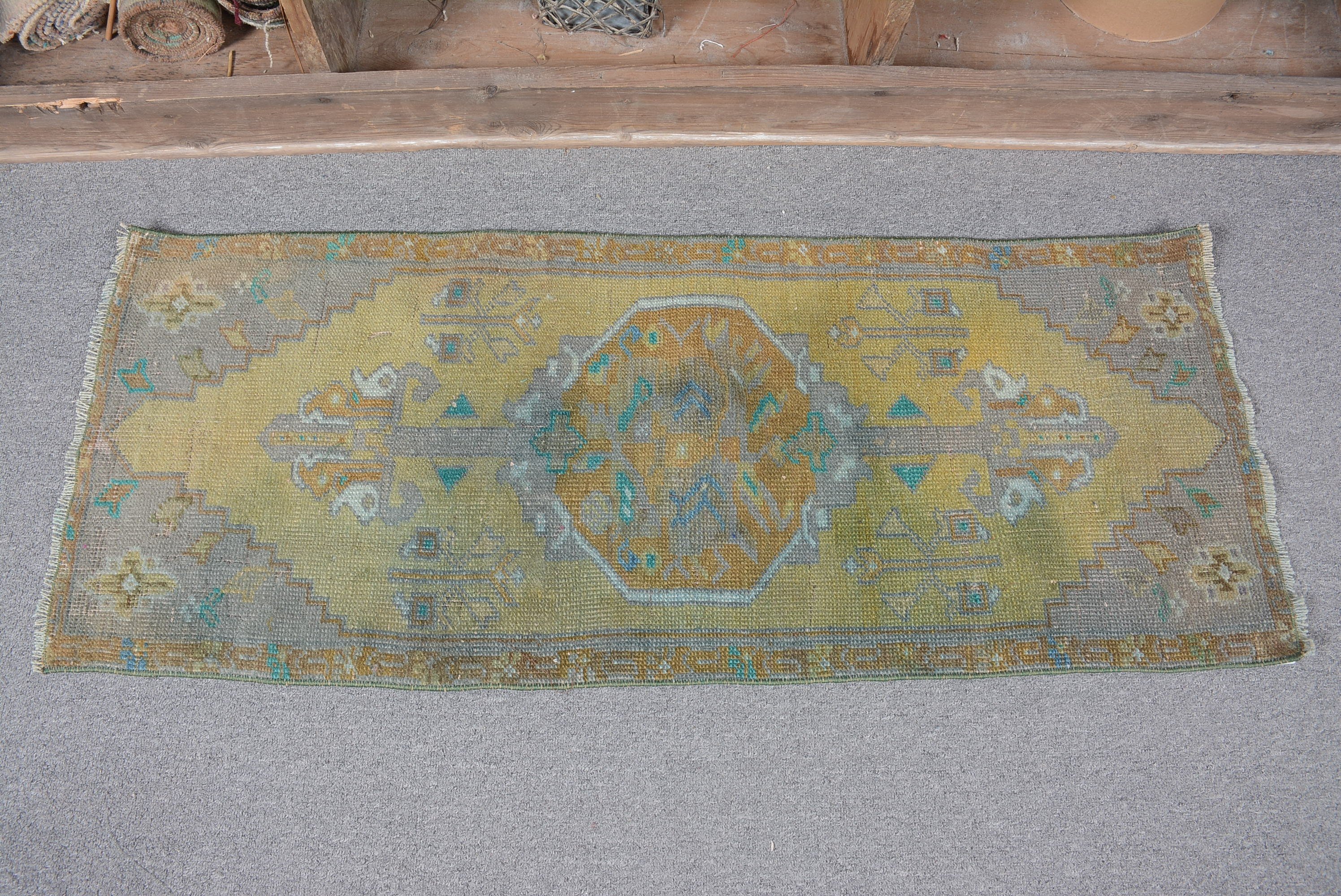 Çocuk Odası Halıları, Çocuk Halısı, Banyo Halıları, Yatak Odası Halısı, Türk Halısı, Yeşil 1.4x3.7 ft Küçük Halılar, Havalı Halı, Vintage Halı