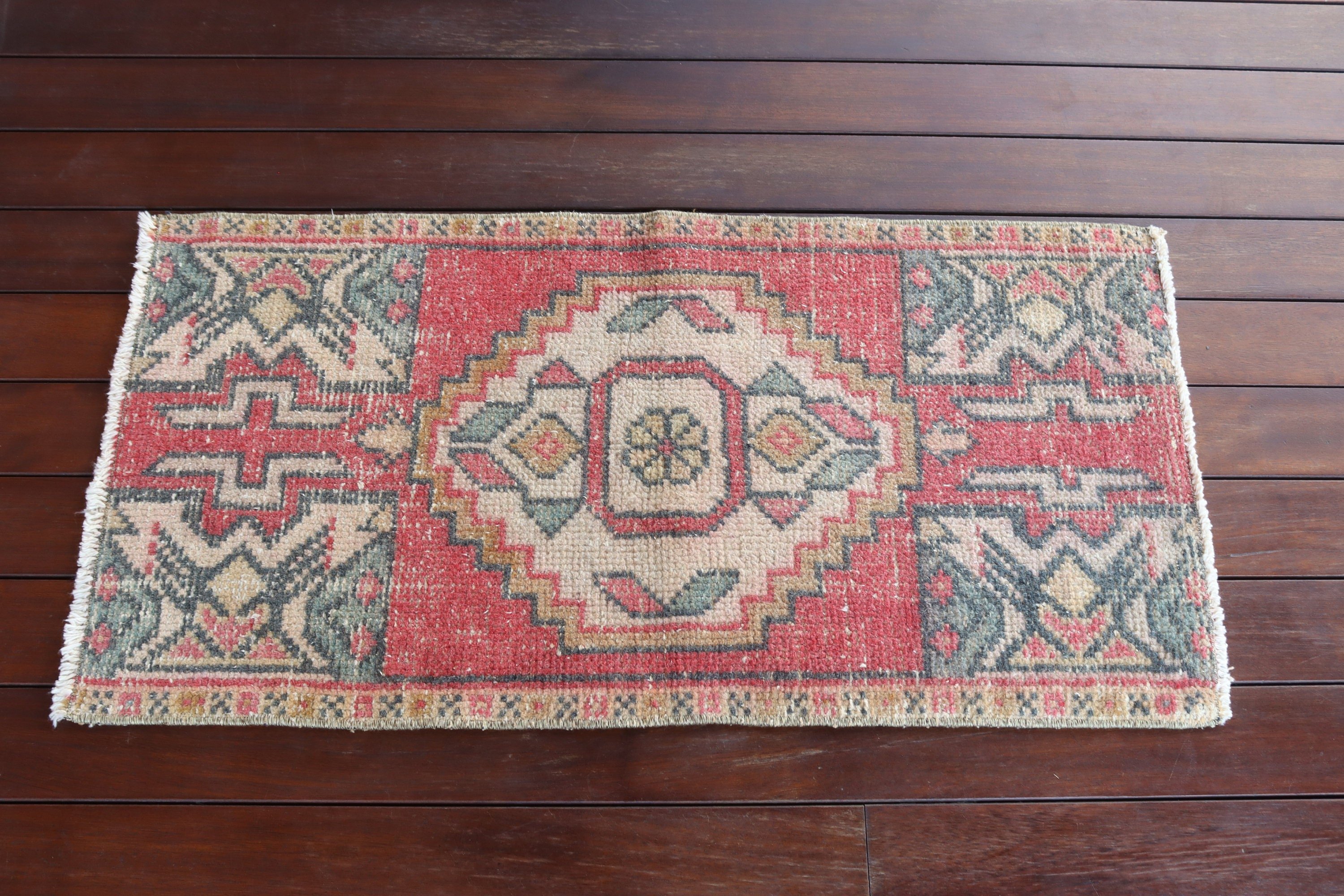 Entry Rugs, Oriental Rug, Red Boho Rug, Rugs for Wall Hanging, Bedroom Rugs, 1.6x3.1 ft Small Rug, Handwoven Rug, Vintage Rug, Turkish Rug