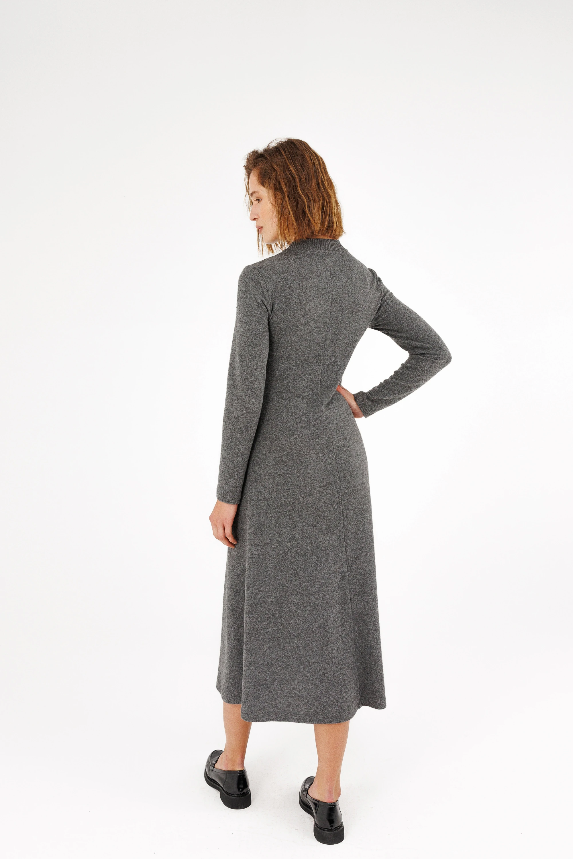 Yırtmaçlı Midi Boy Elbise