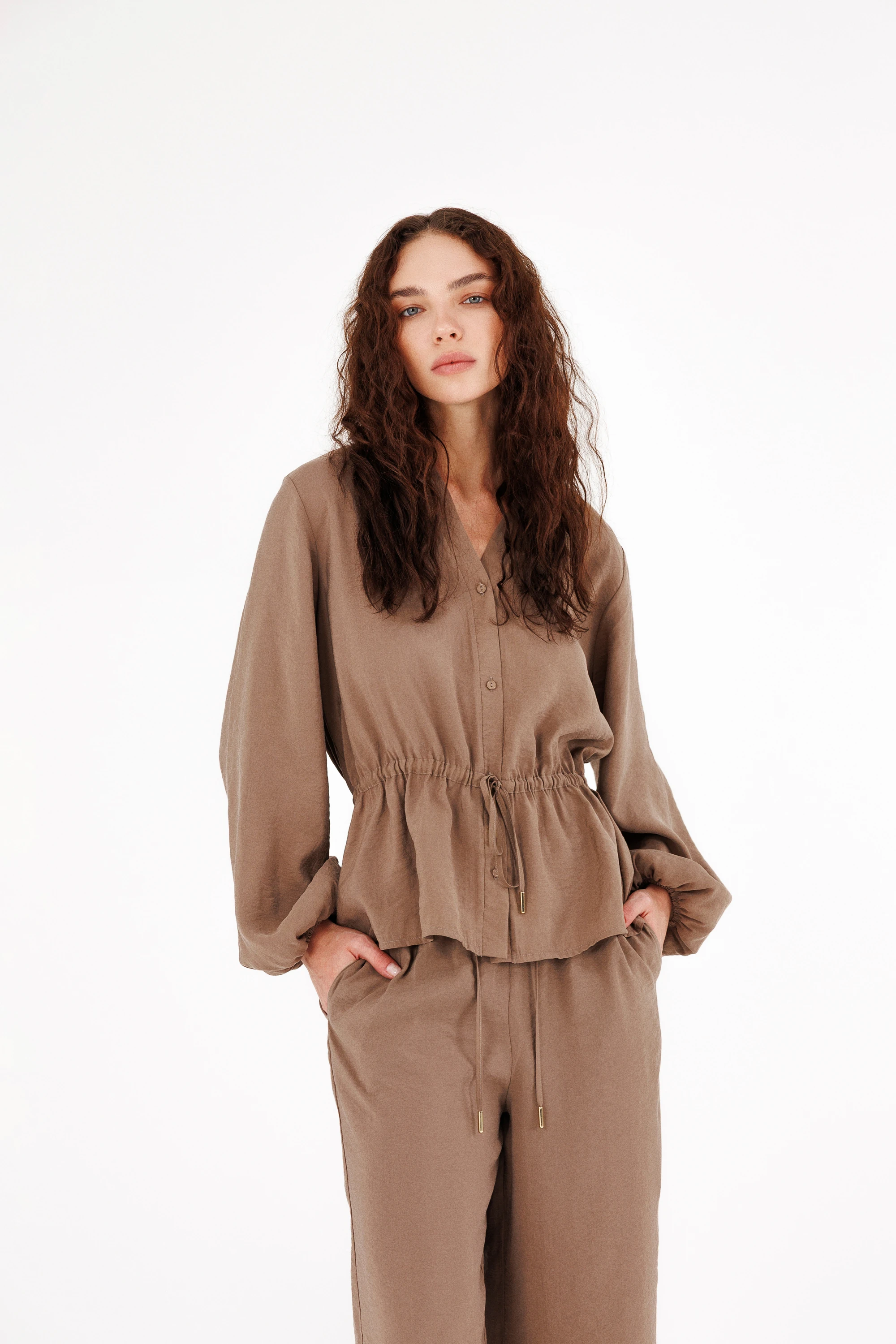 Hakim Yaka, Balon Kol Gömlek