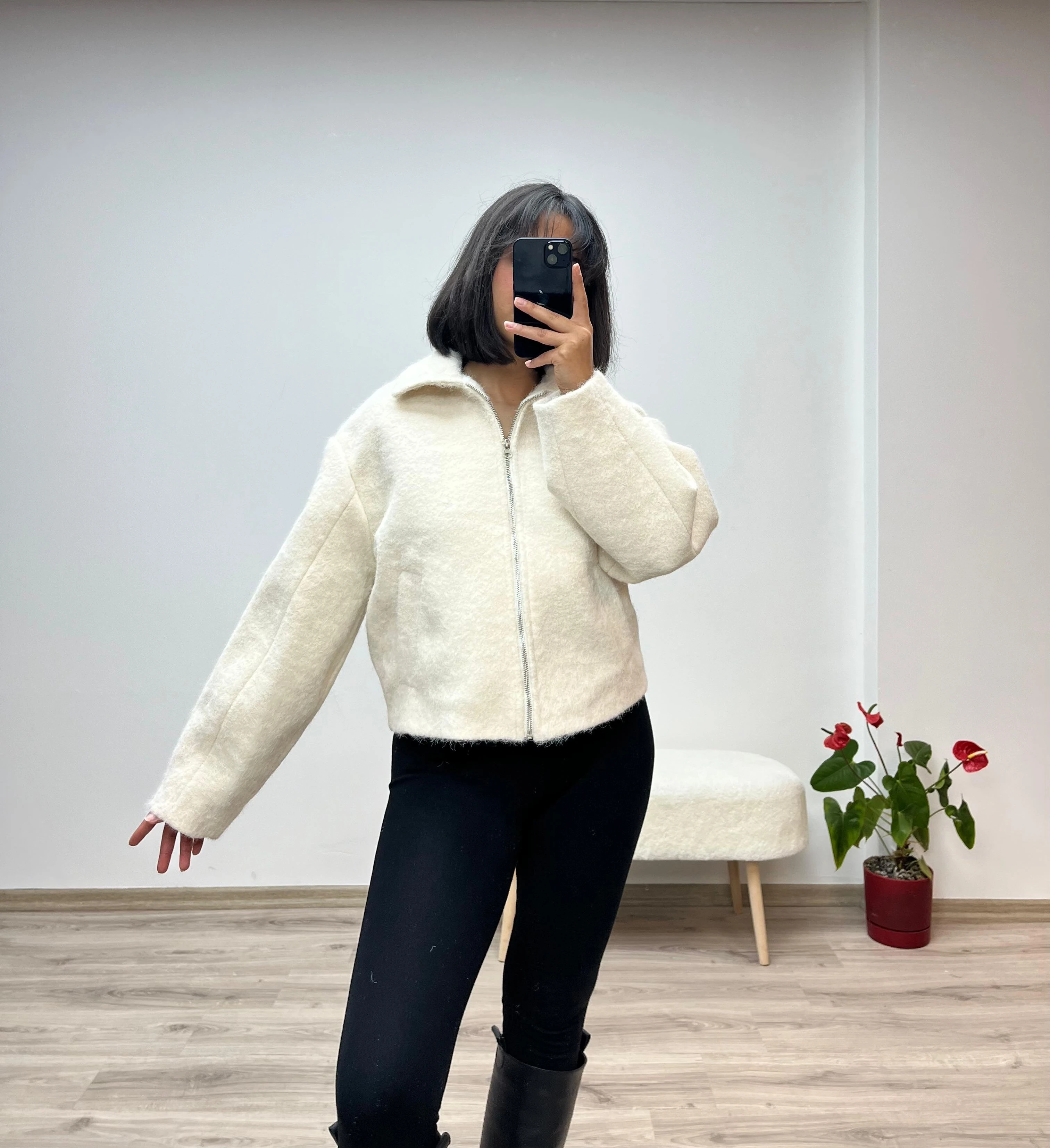 Kısa Kaşe Fermuarlı Kaban