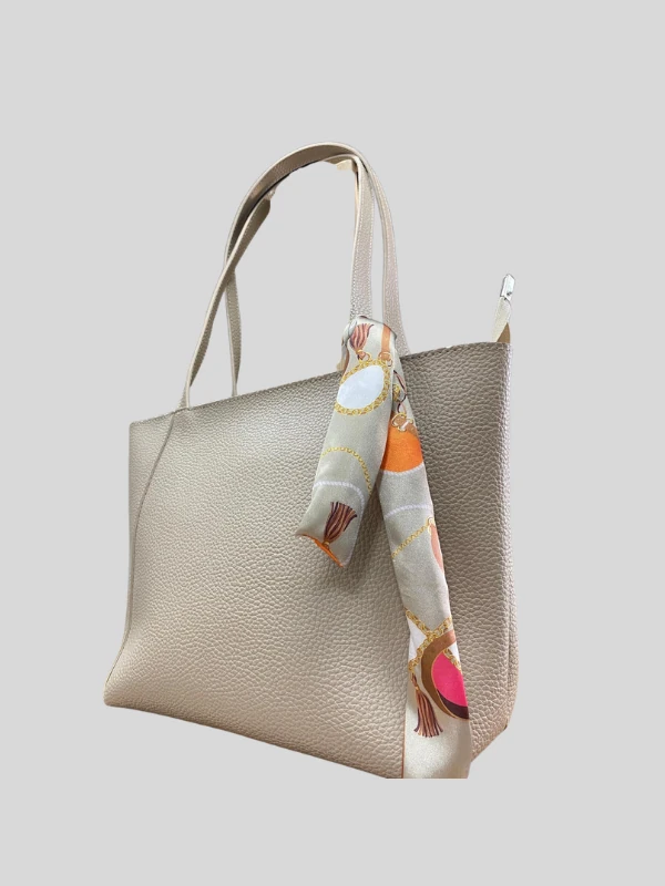 FULAR DETAYLI KOL ÇANTASI