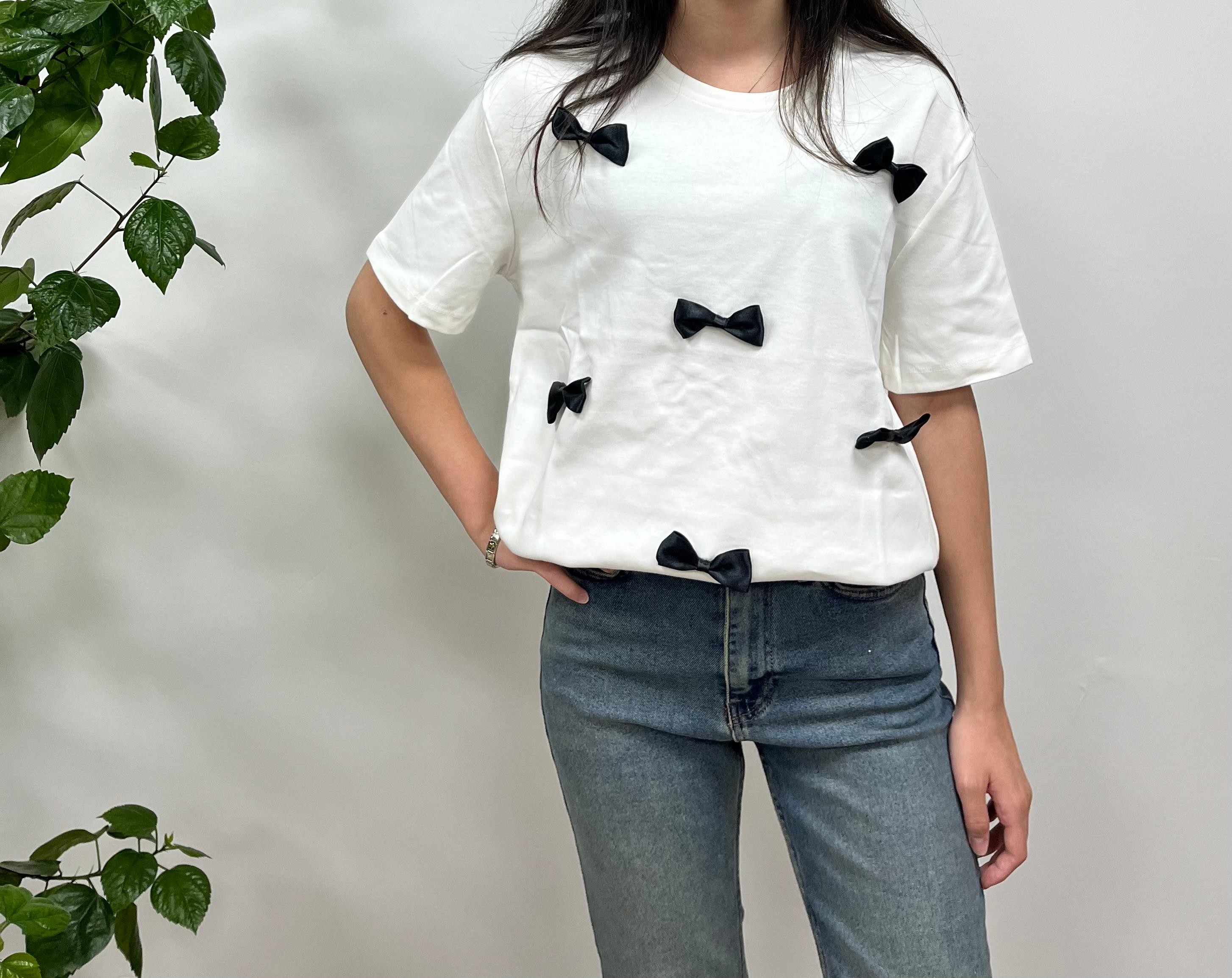  Siyah Fiyonk Aplikeli Oversize Basic T-Shirt