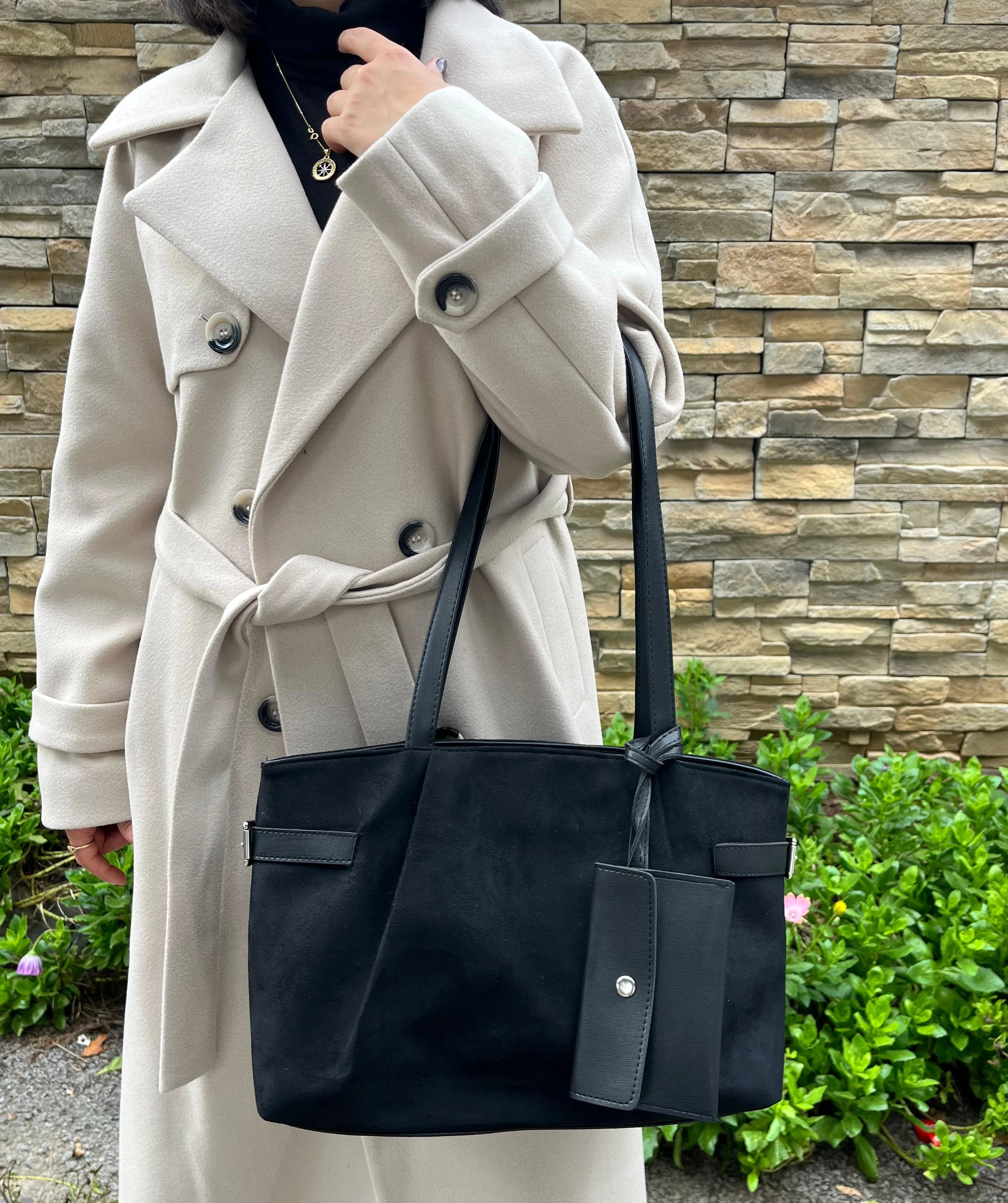 Velina Süet Omuz Çantası