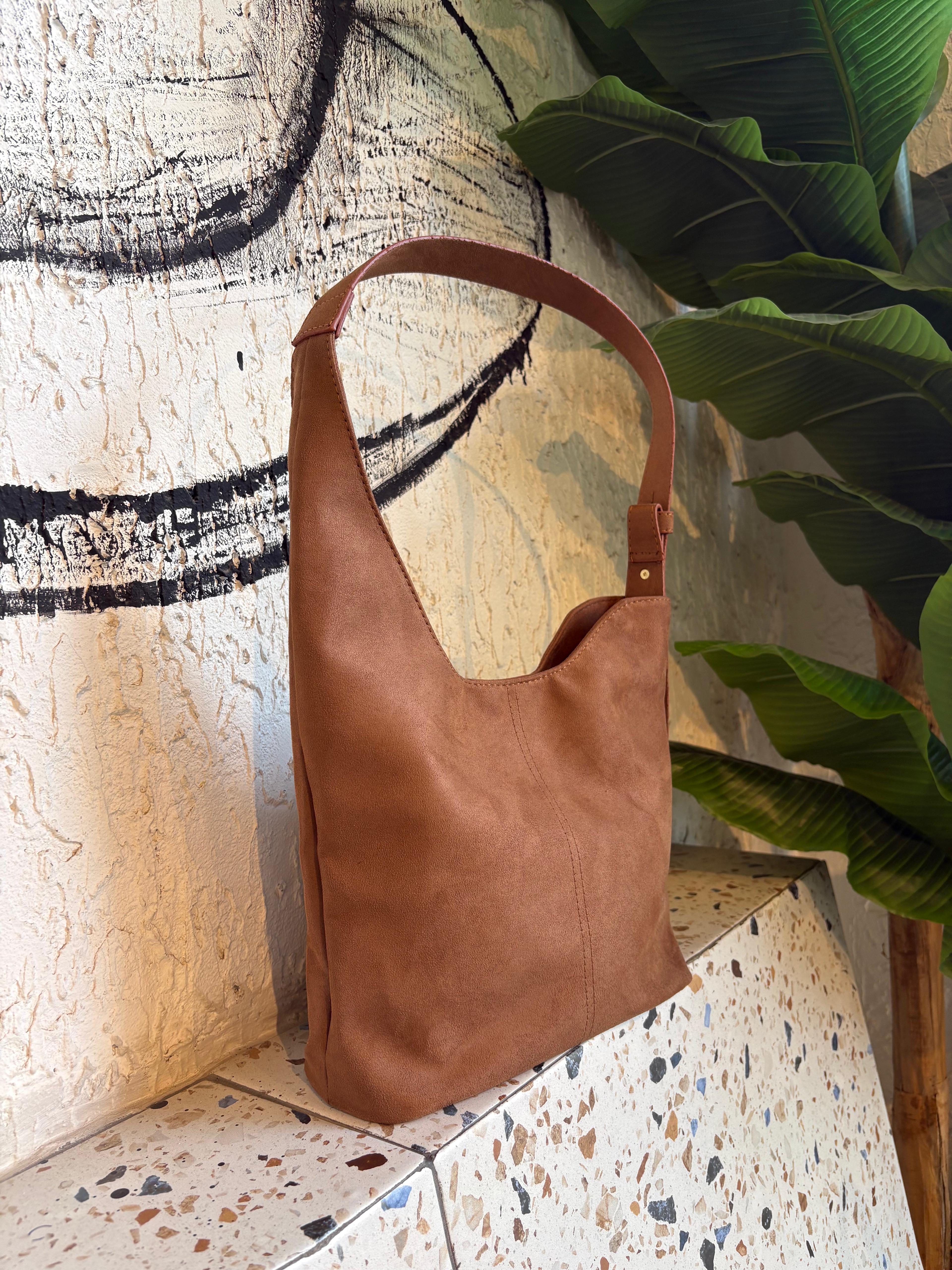 Elaris Süet Omuz Çantası