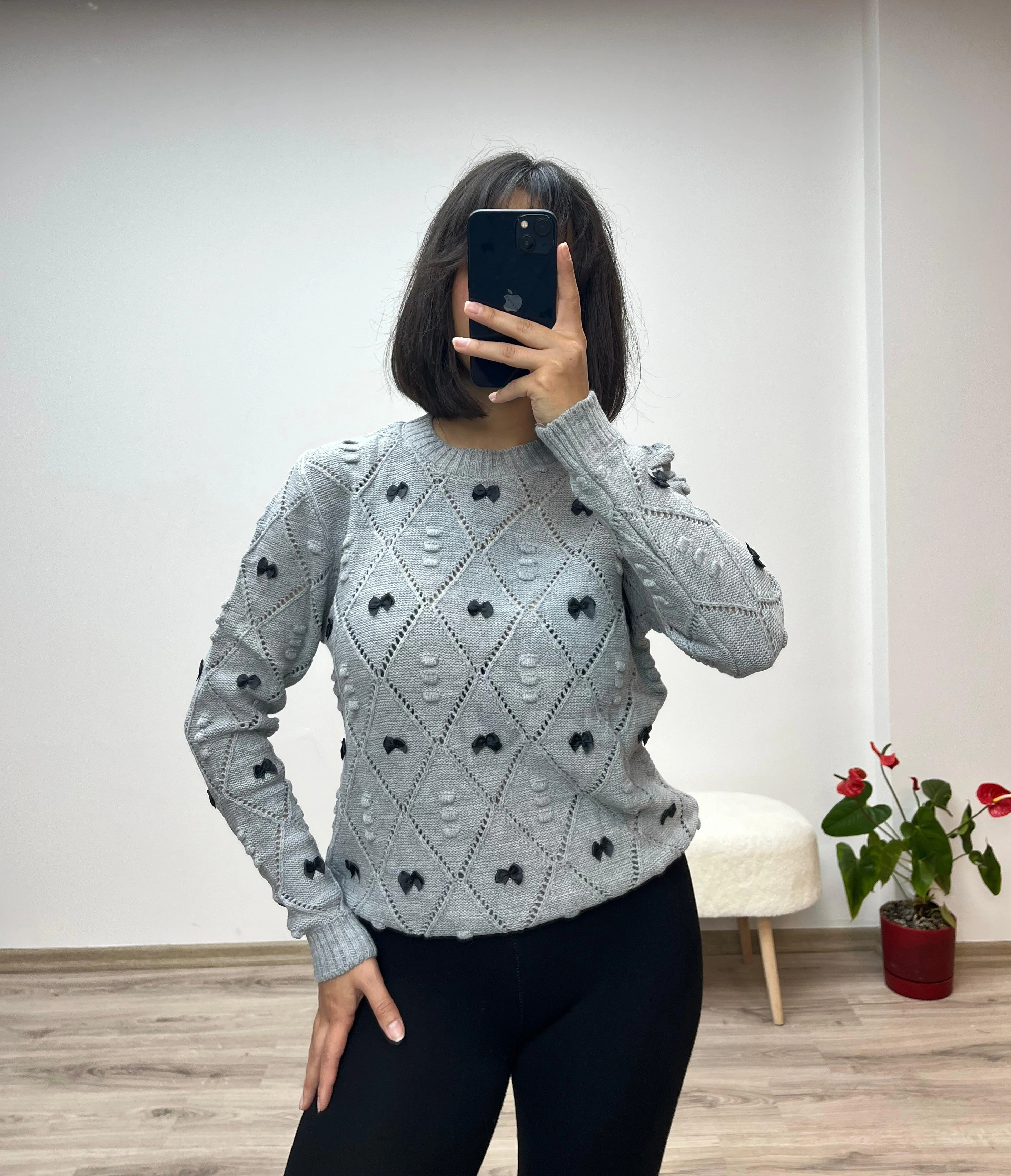 Mini Fiyonk Detaylı Triko Kazak - GRİ