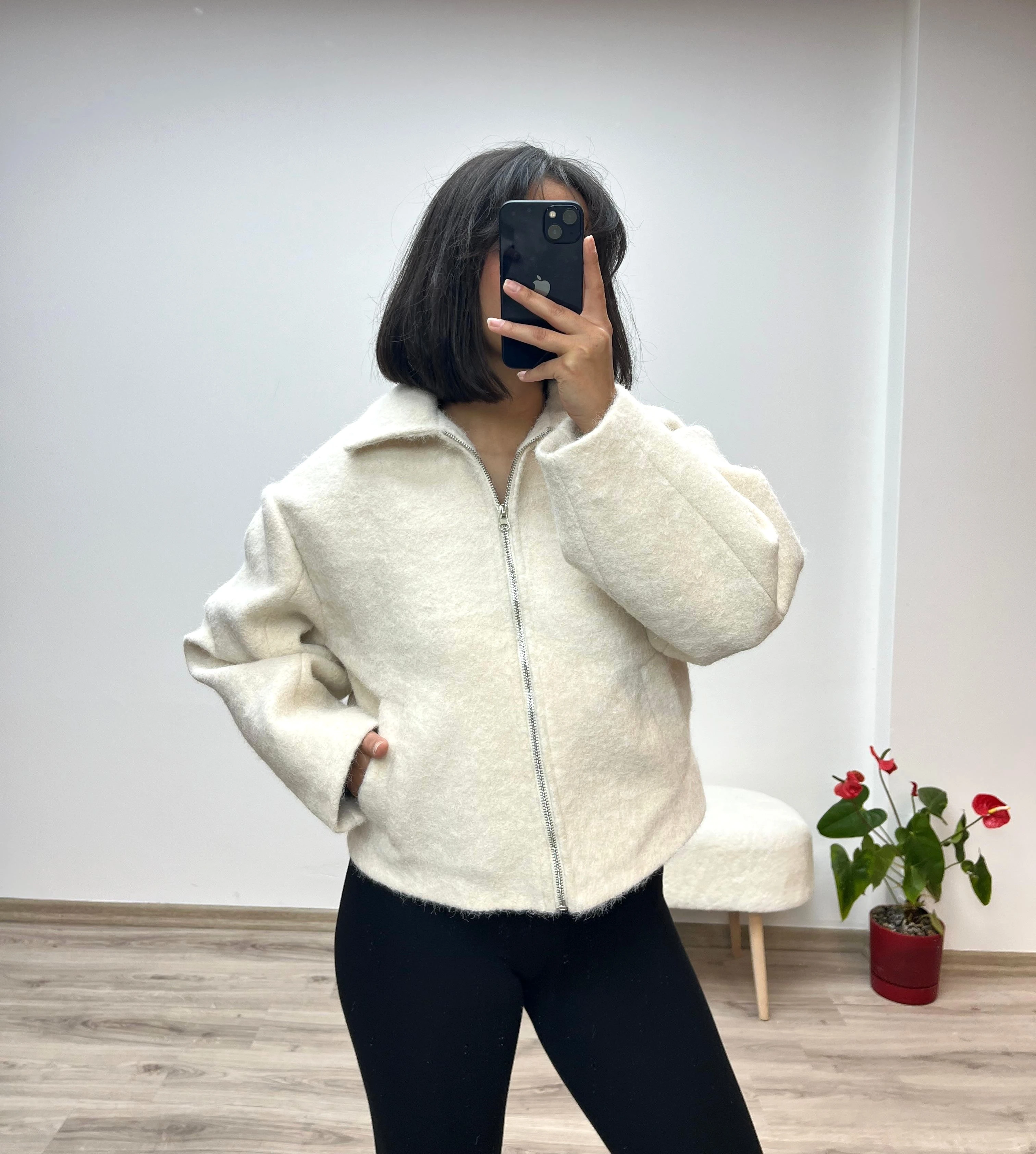 Kısa Kaşe Fermuarlı Kaban