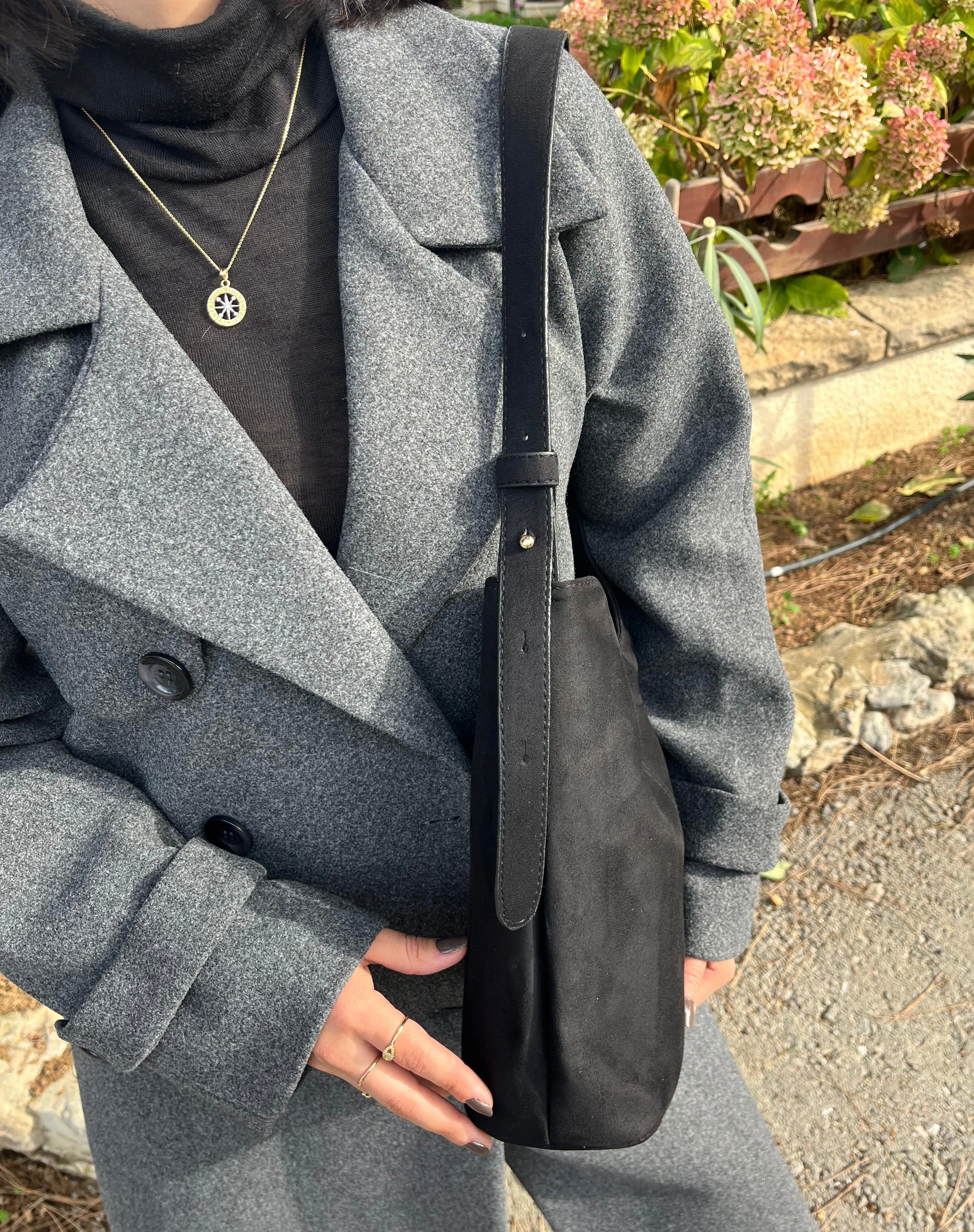 Elaris Süet Omuz Çantası