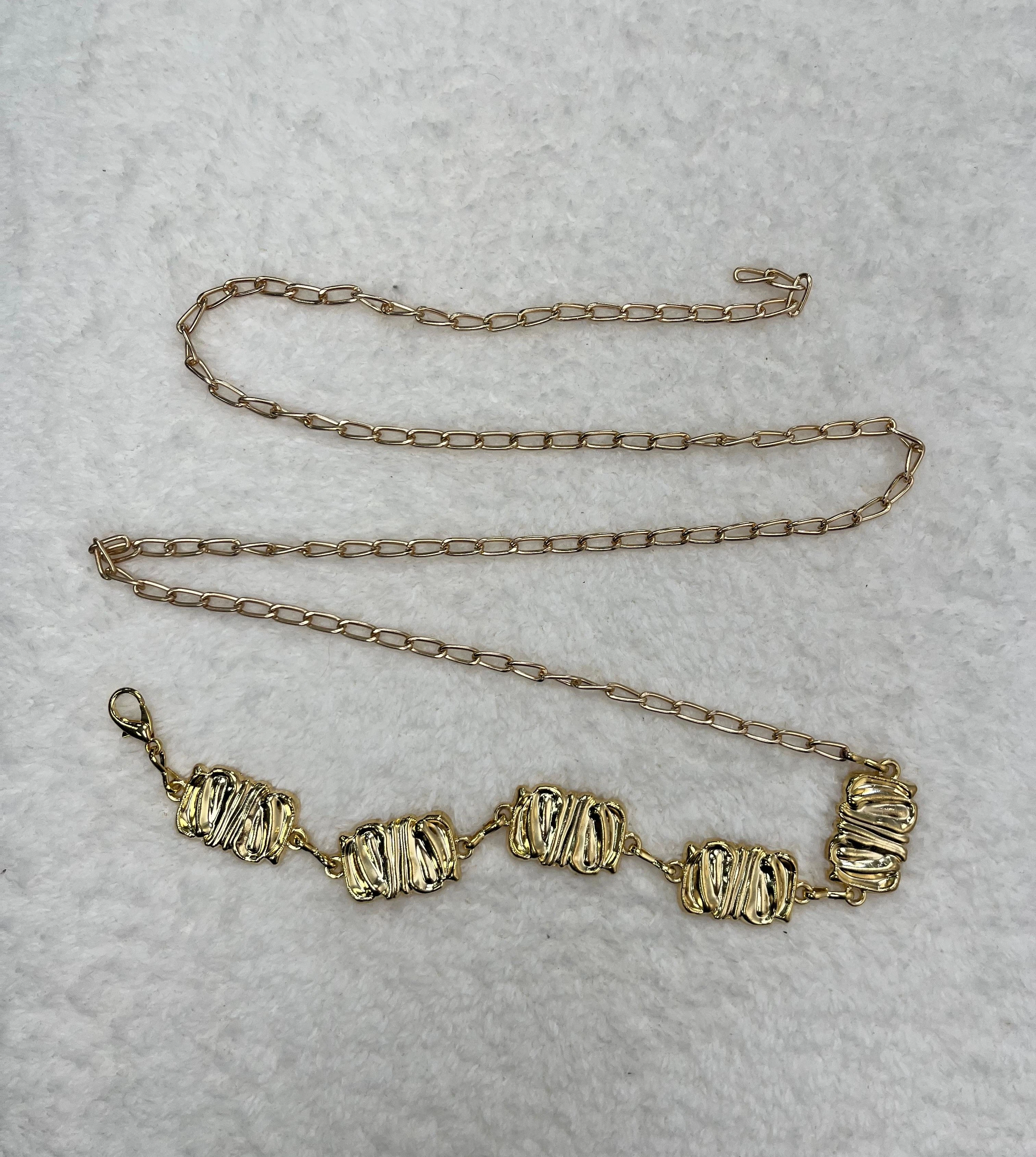 Dalga Formlu Metal Halkalı Zincir Kemer