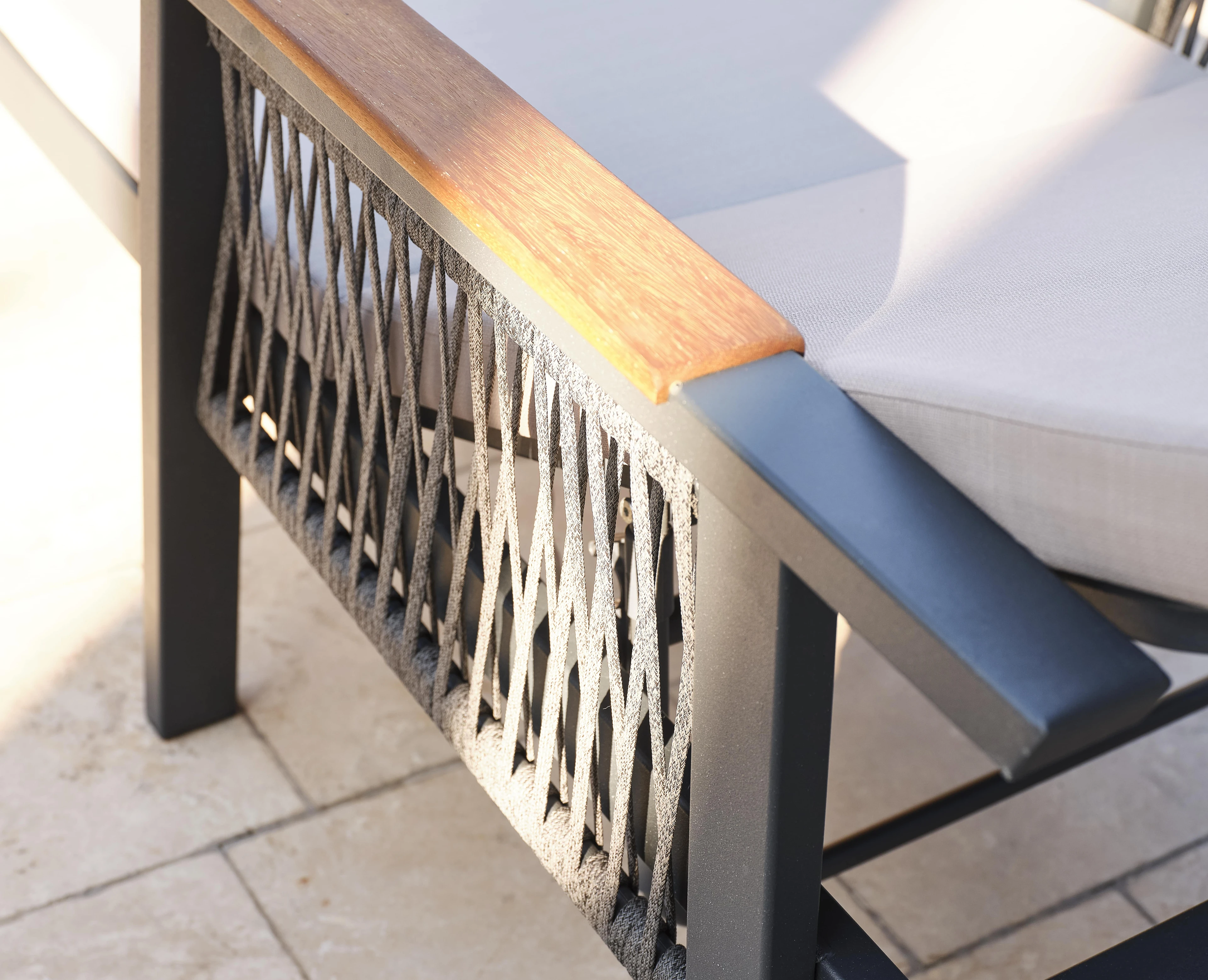 ARTEMİS PLUS ŞEZLONG