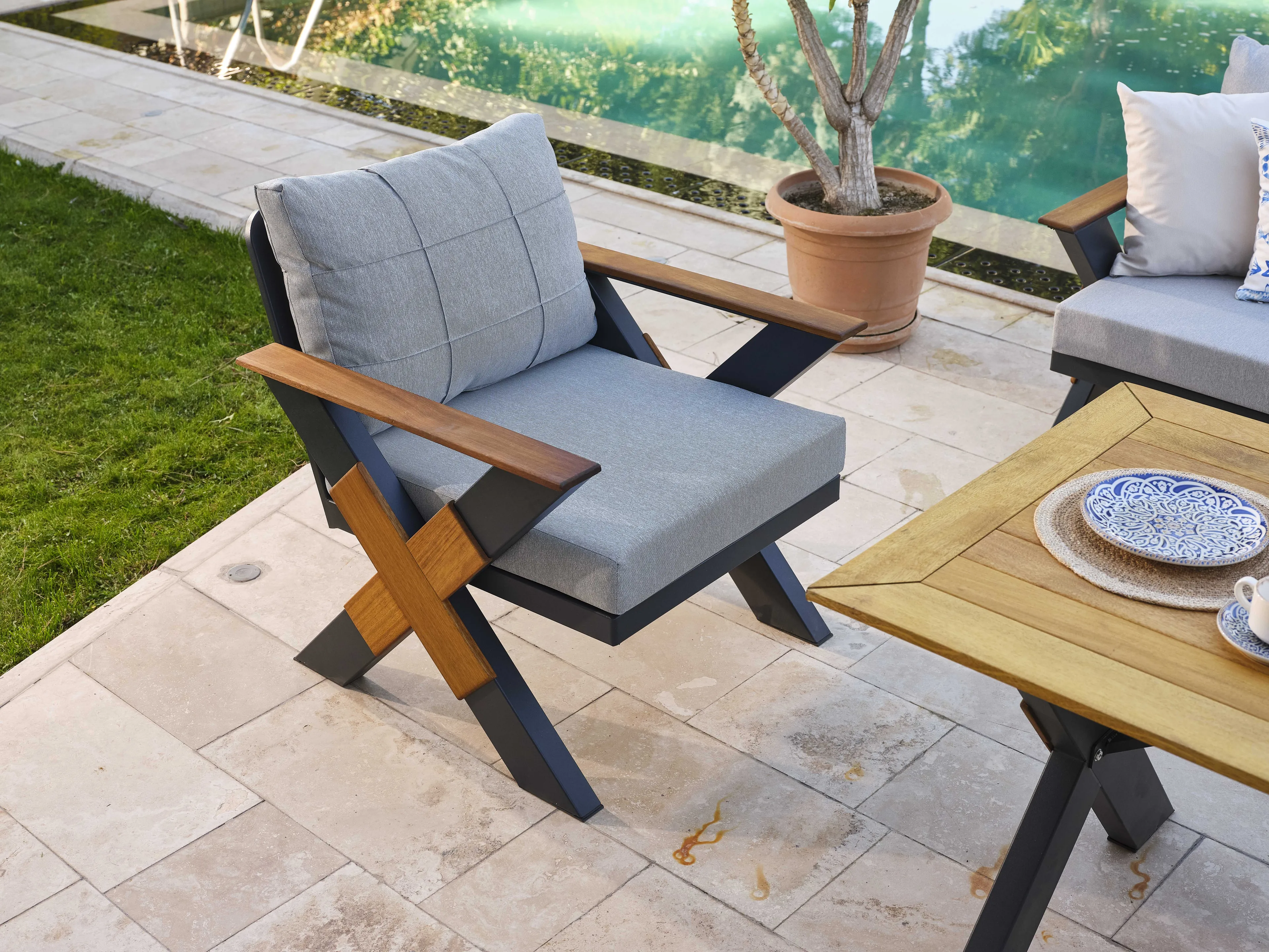 LOTUS 3-1-1-S OTURMA TAKIMI