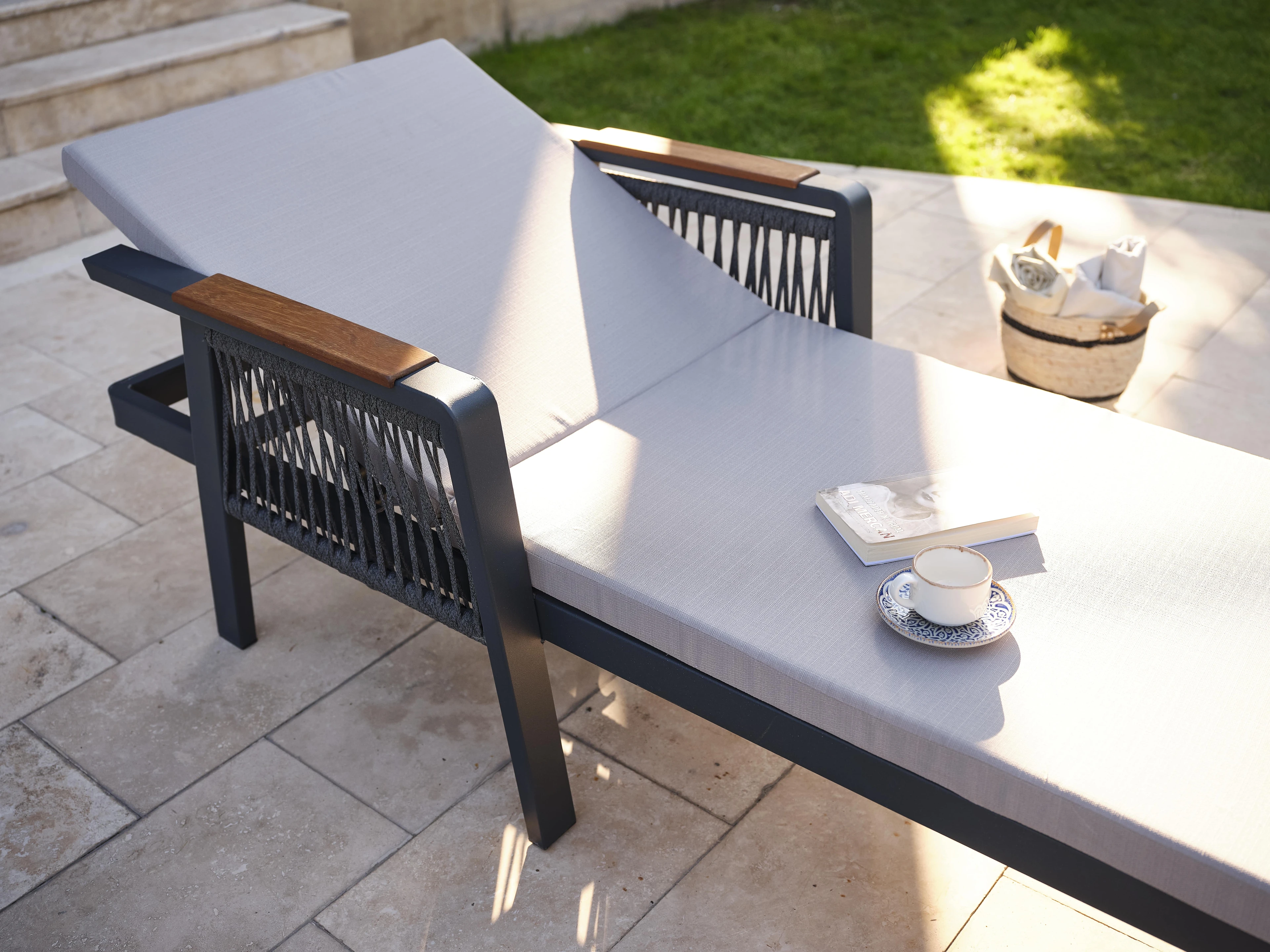 ARTEMİS PLUS ŞEZLONG