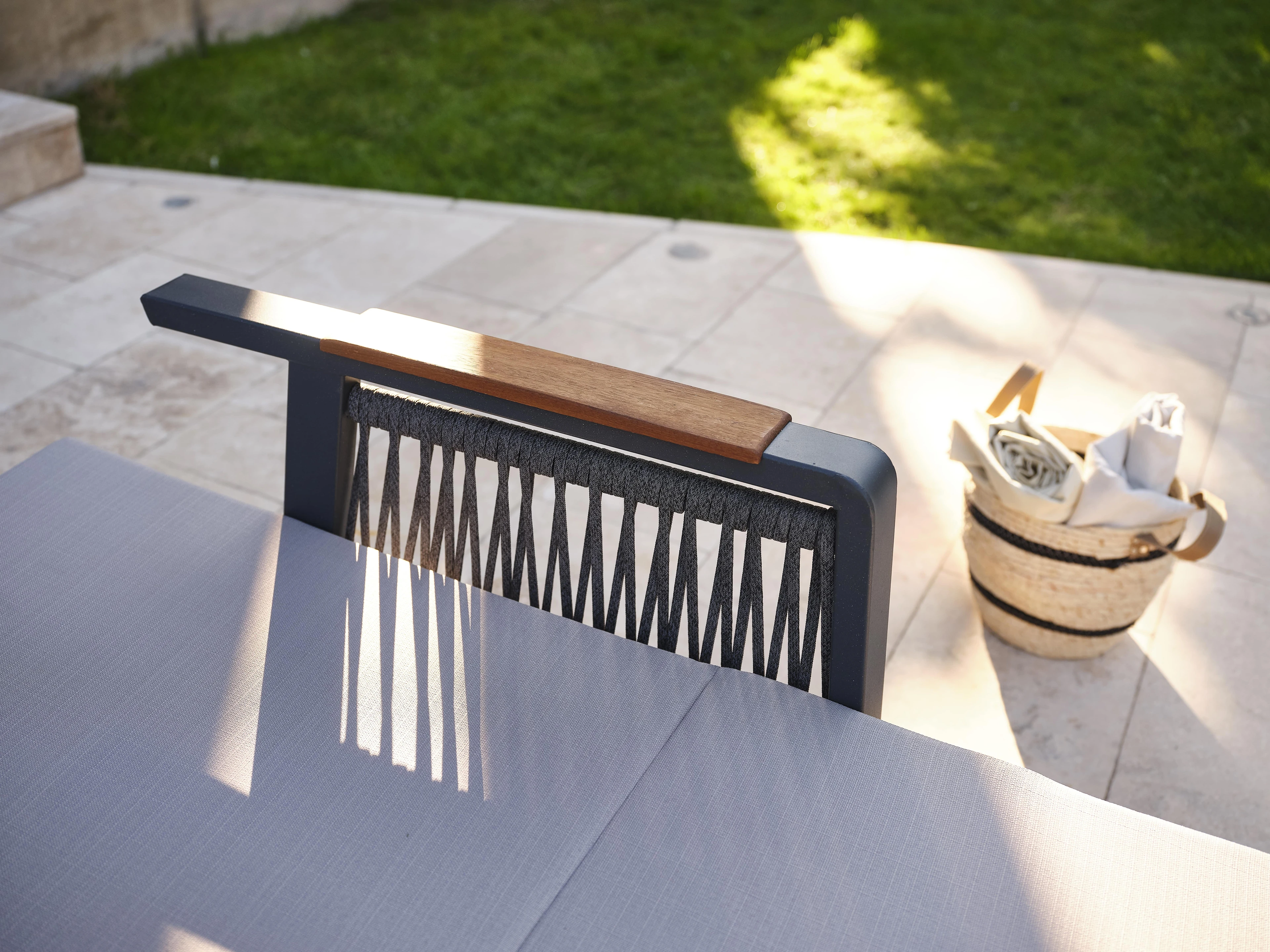 ARTEMİS PLUS ŞEZLONG