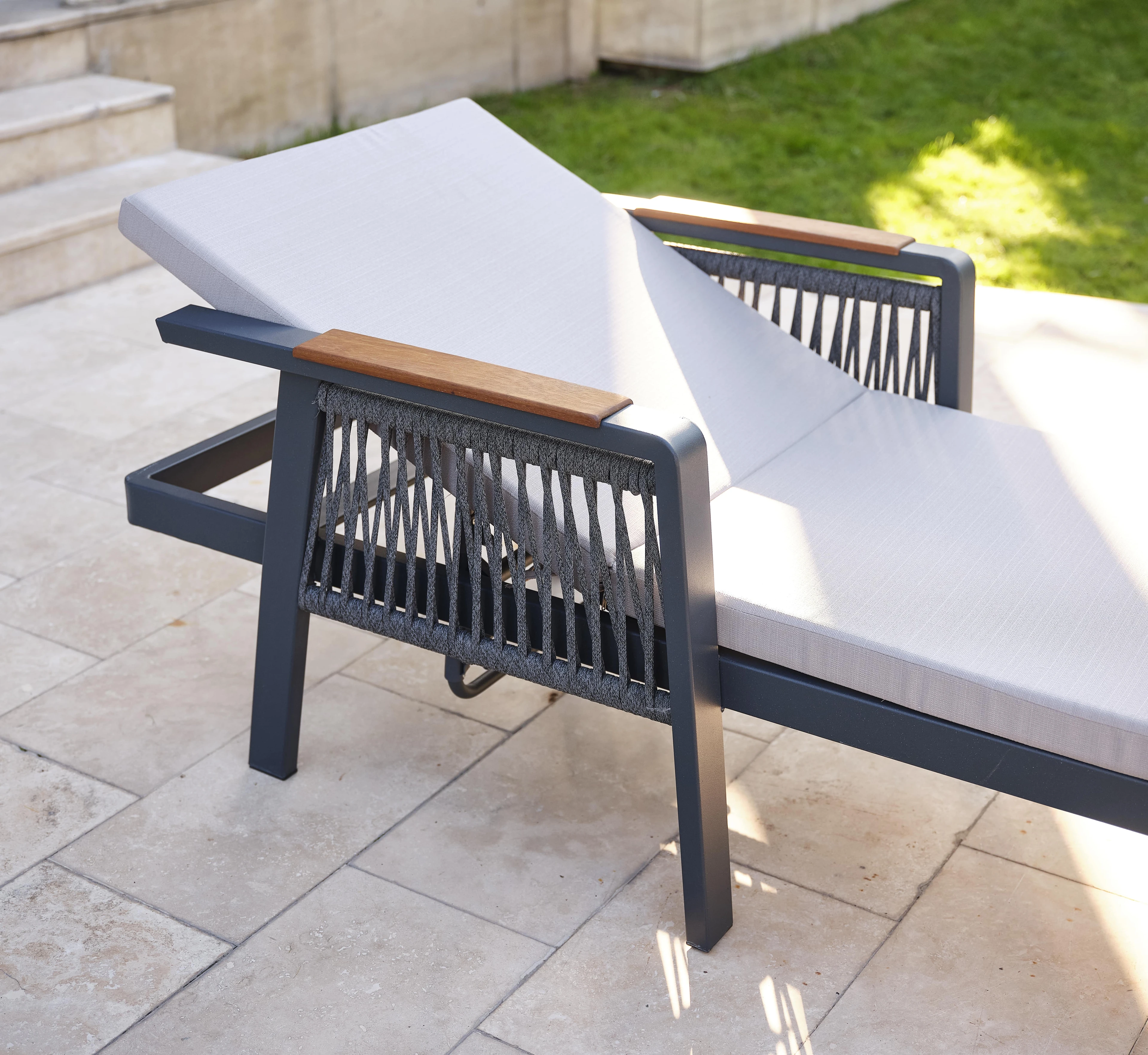 ARTEMİS PLUS ŞEZLONG