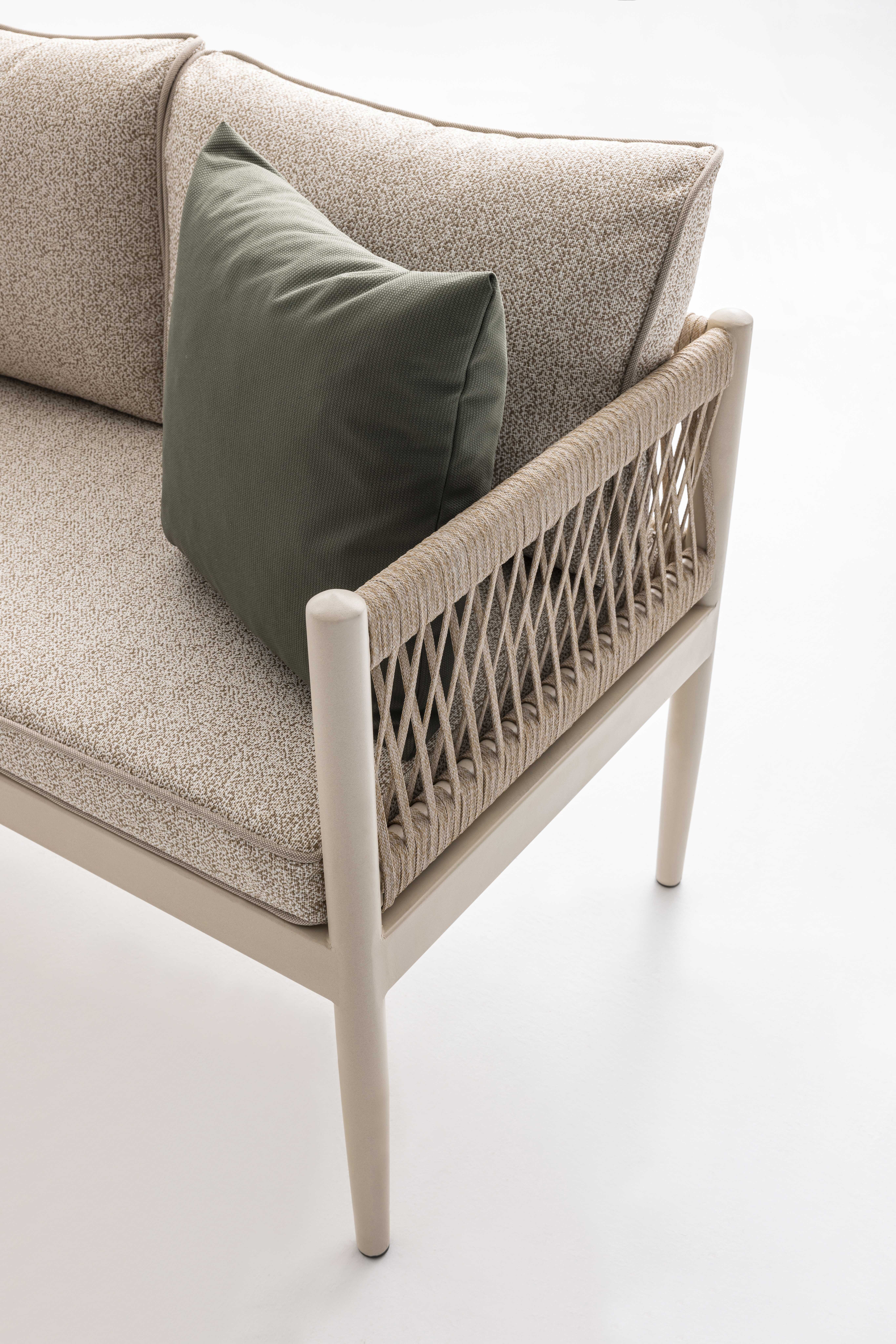 LYON MİDİ OTURMA TAKIMI