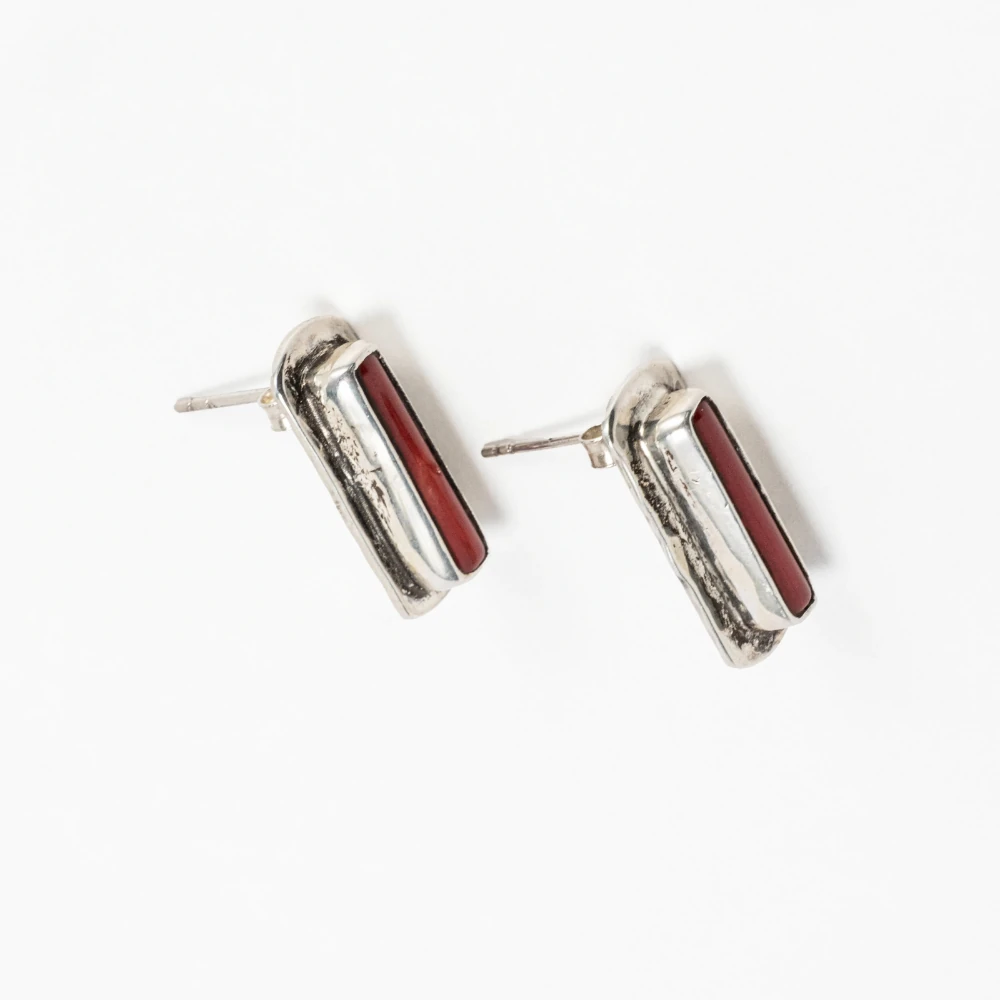 Mercan Taşlı Küpe