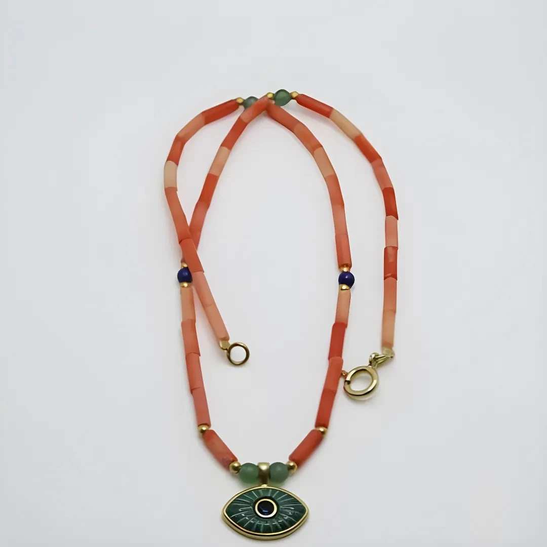  Mercan, Lapis ve Yeşim Taşlı Kolye