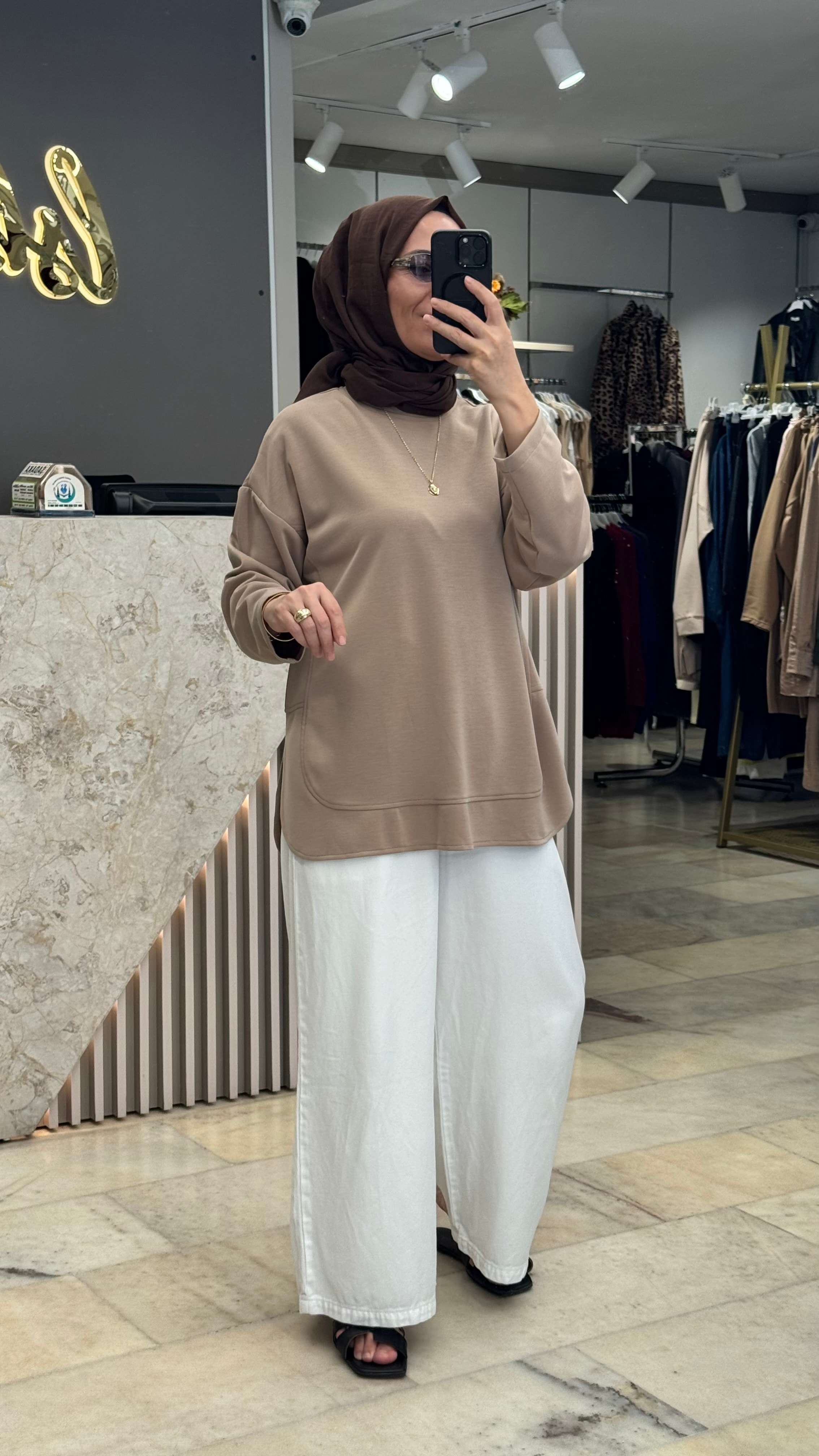 YANLAR OVAL MODAL SWEAT 