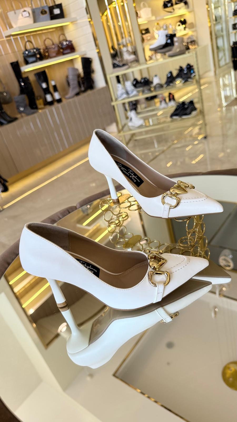 İthal Kalp Aksesuarlı Kadın Stiletto