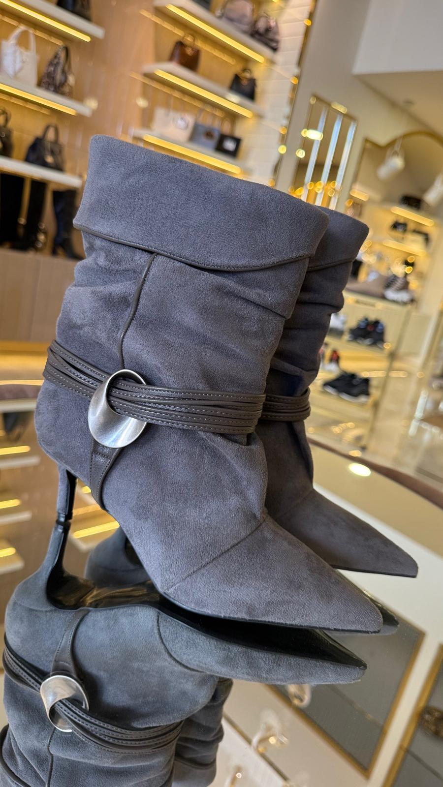 İthal Kadın Hakiki Deri Süet Bot