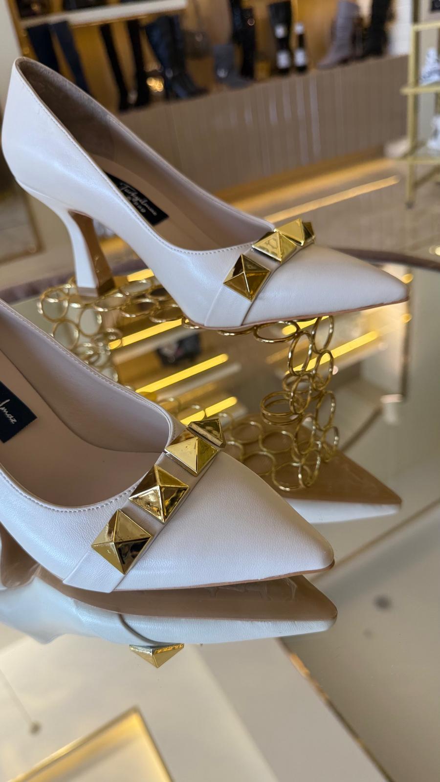 İthal Zımbalı Kısa Topuk Rahat Model Siletto