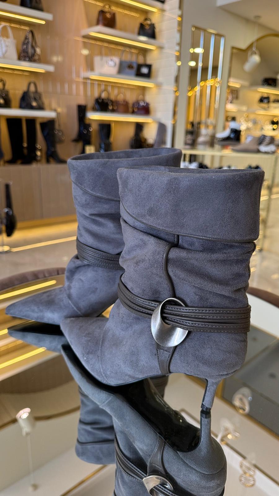 İthal Kadın Hakiki Deri Süet Bot