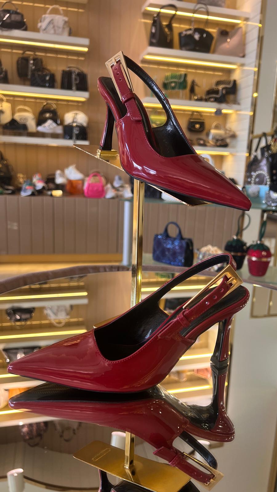 Kadın Rugan Kemer Tokalı Ayakkabı