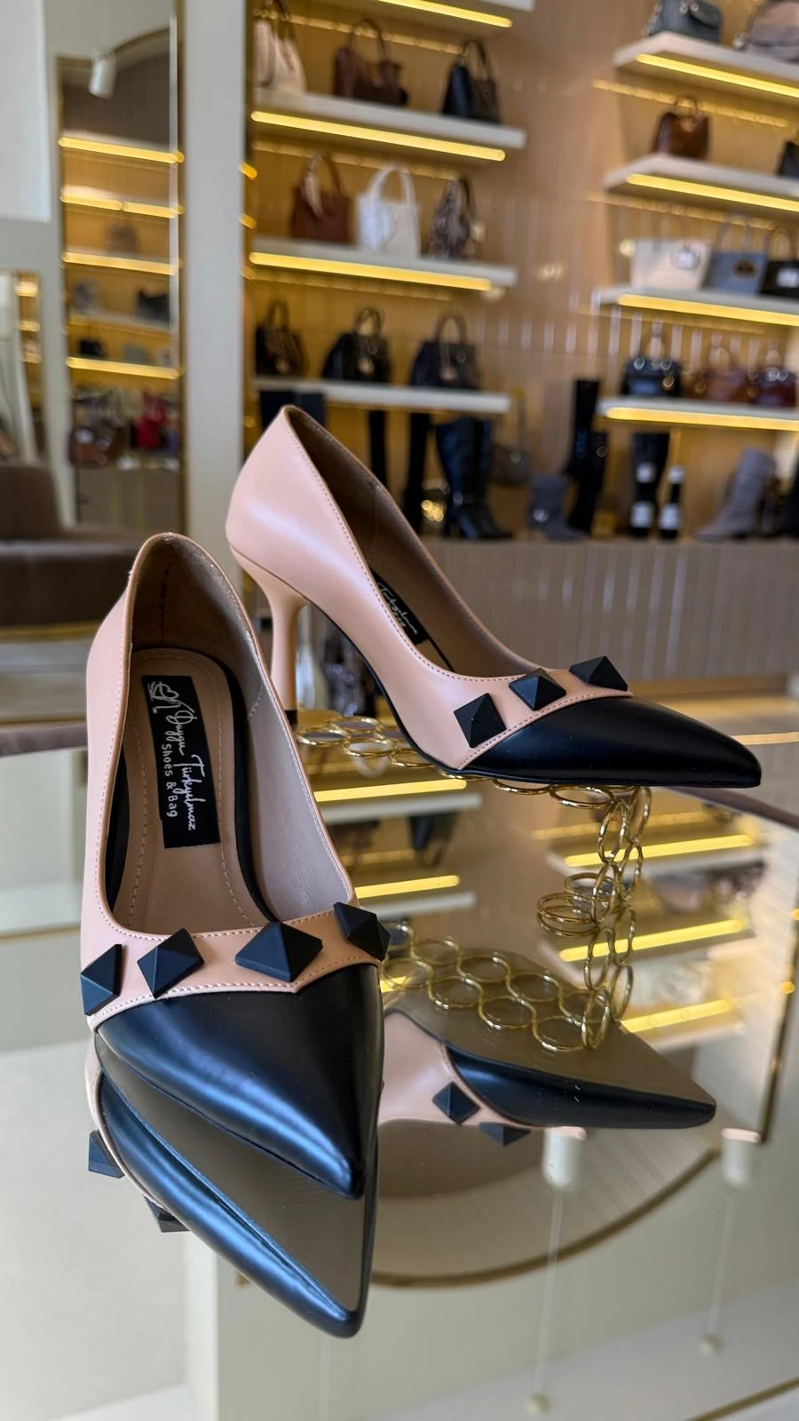 İthal İki Renk Zımbalı Model Kadın Stiletto