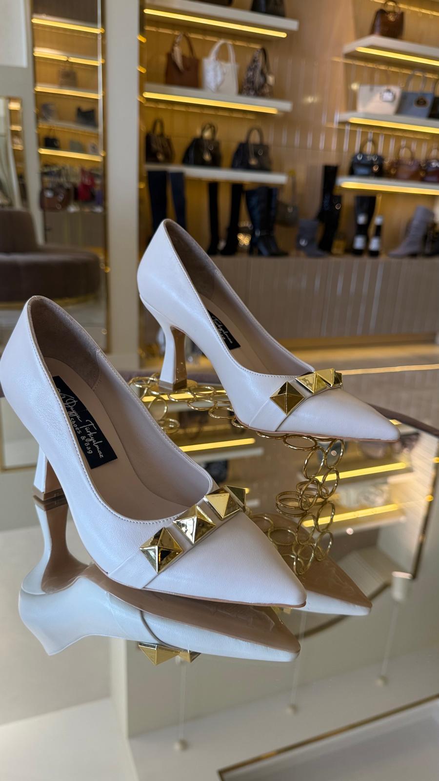 İthal Zımbalı Kısa Topuk Rahat Model Siletto