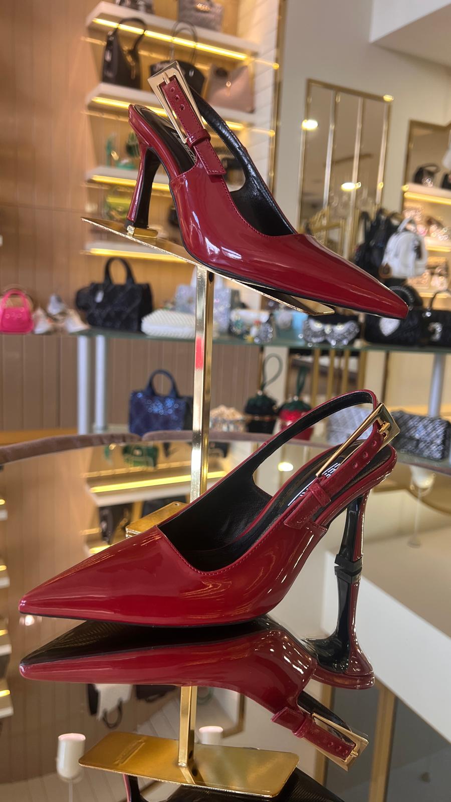 Kadın Rugan Kemer Tokalı Ayakkabı