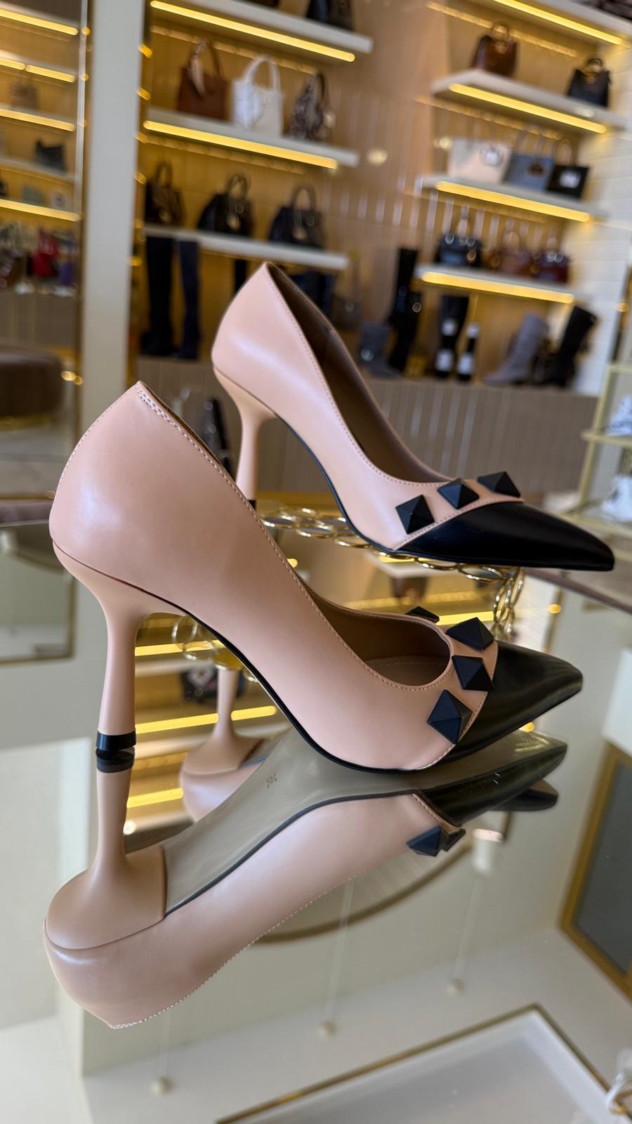 İthal İki Renk Zımbalı Model Kadın Stiletto