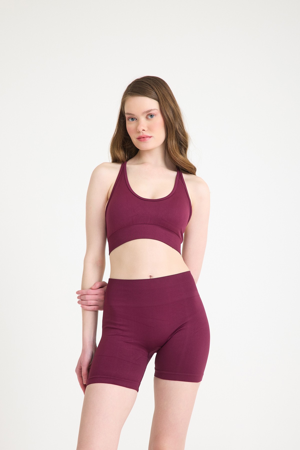 DEGIFIT Freedom Push-Up Seamless Shorts - Cherry red