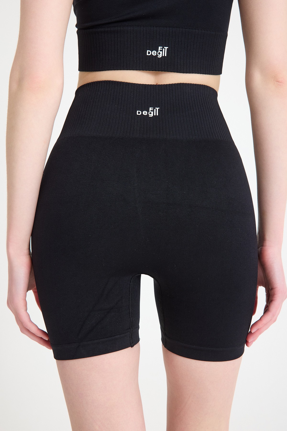 Fit life Dikişsiz spor şort - Sıyah