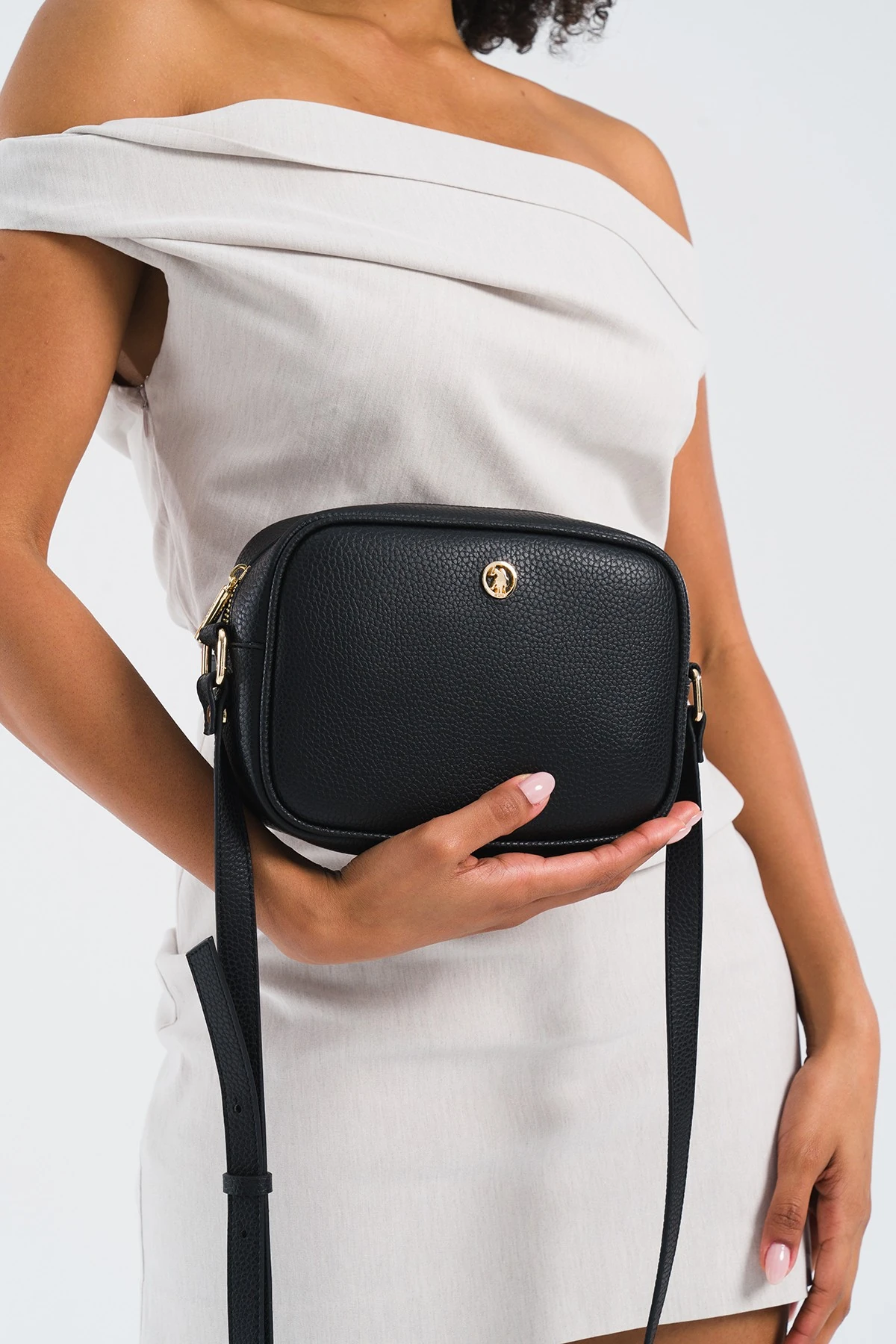 Sıyah Kadın Postacı Çantası Us25195