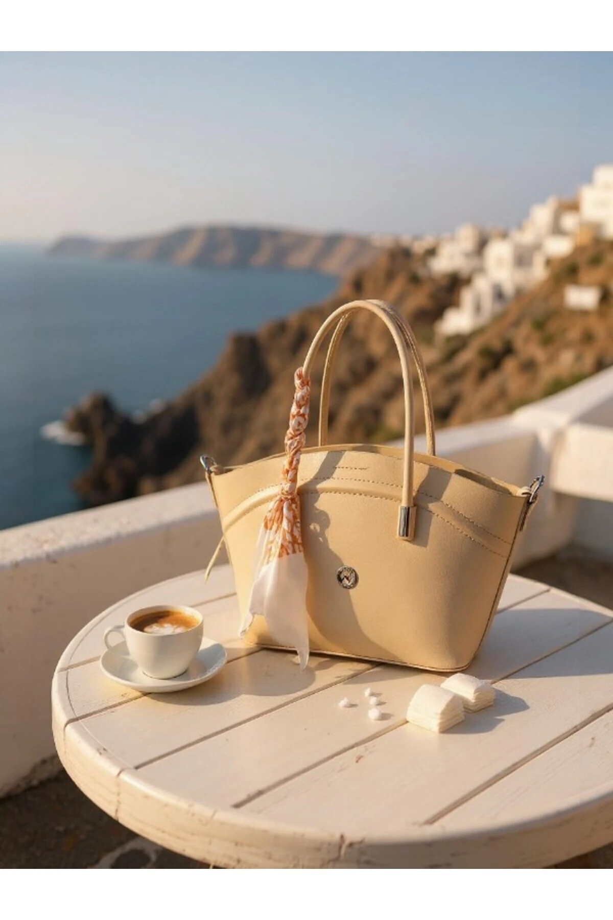 Kadın Omuz ve El Çantası - Şık Fular Detaylı, Uzun Askılı, Geniş İç Hacimli