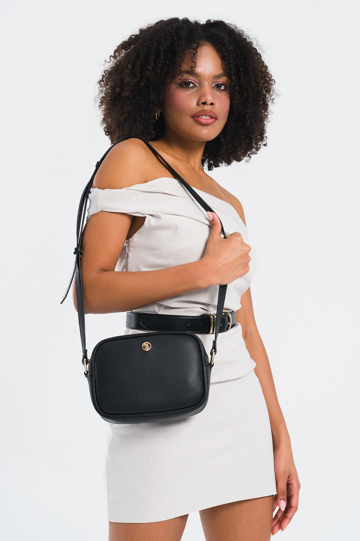 Sıyah Kadın Postacı Çantası Us25195