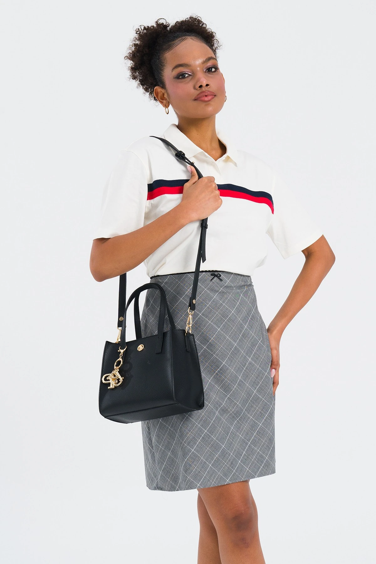 Sıyah Kadın Postacı Çantası Us25187