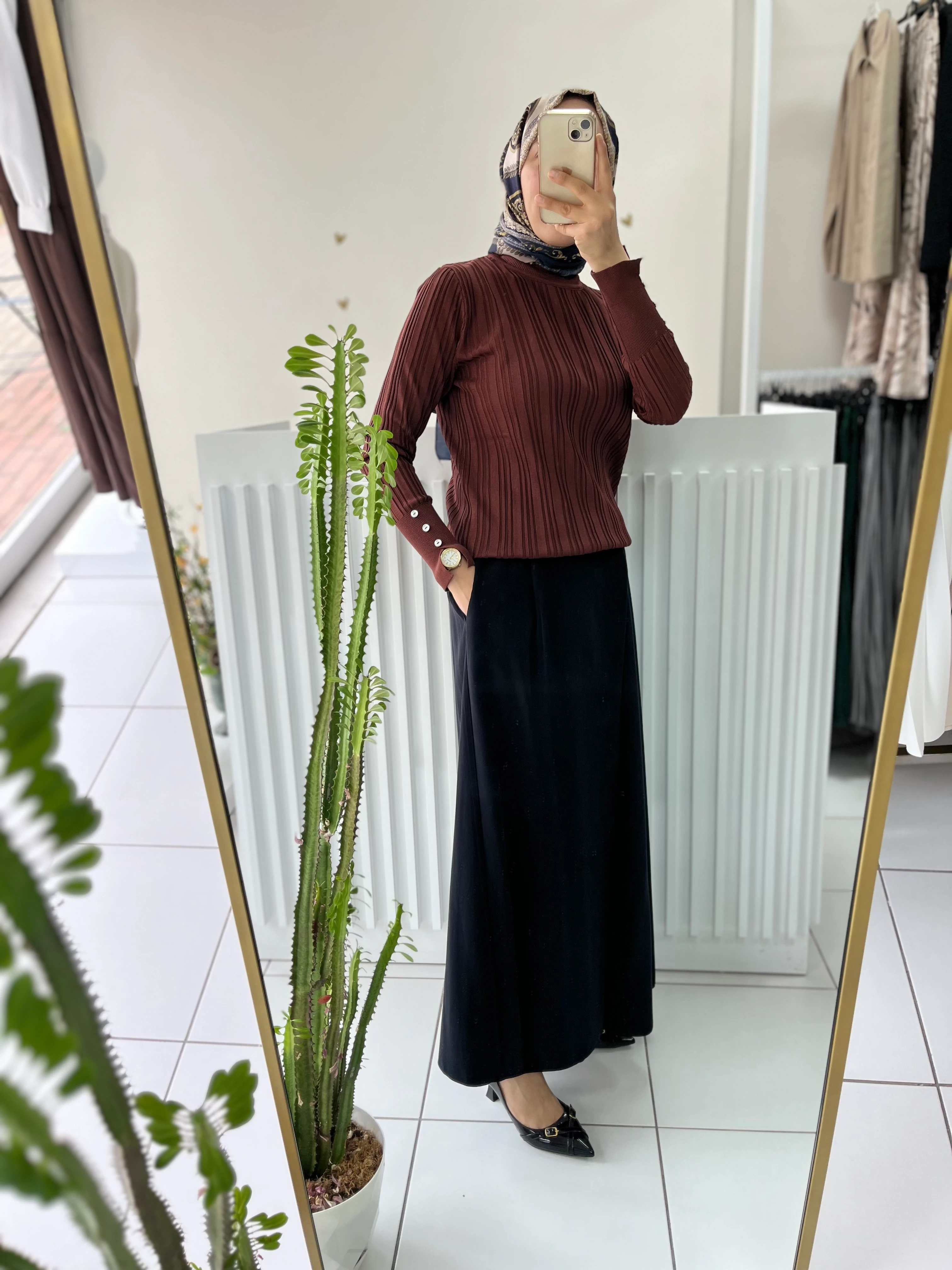 Pantolon görünümlü etek