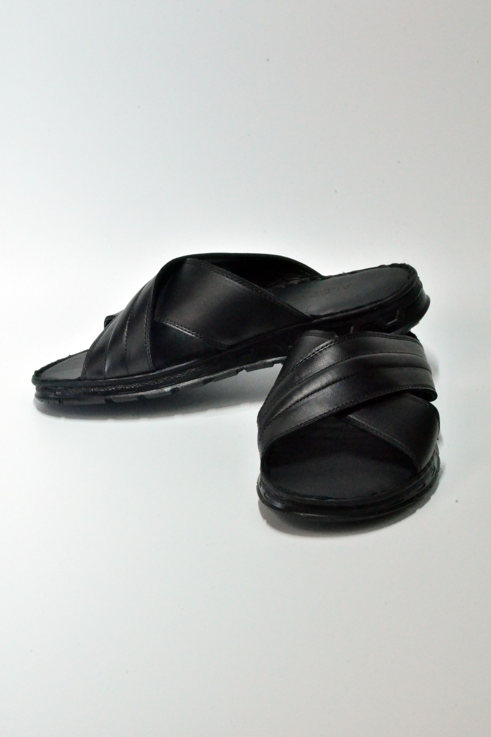 Fast Brand Comfort Cilt Çapraz Bant Günlük Terlik FBC2025T350