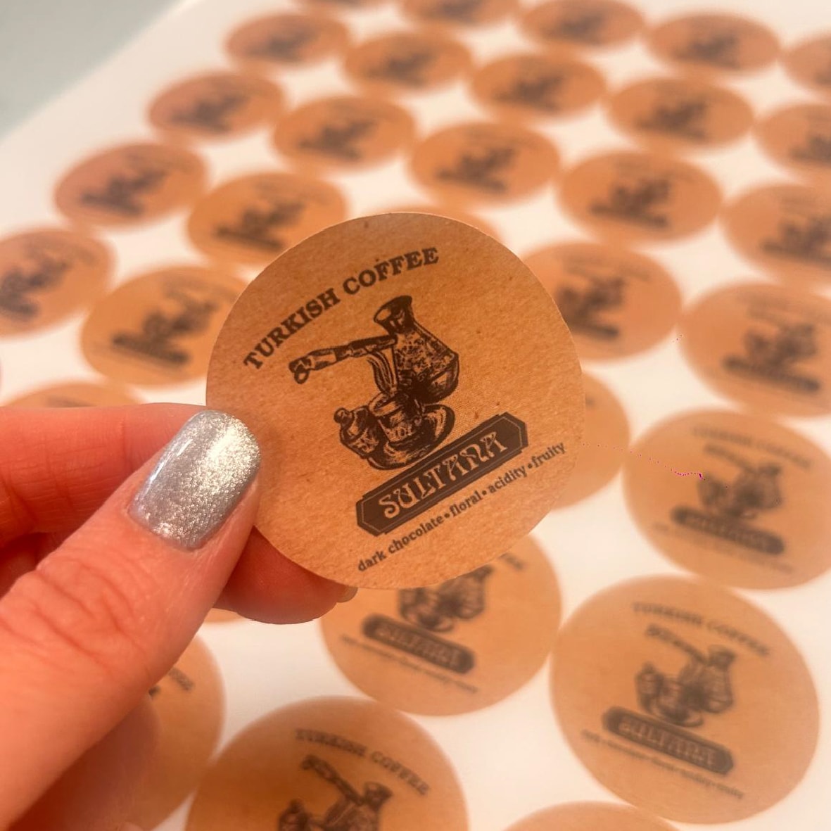 Yuvarlak Kuşe Etiket