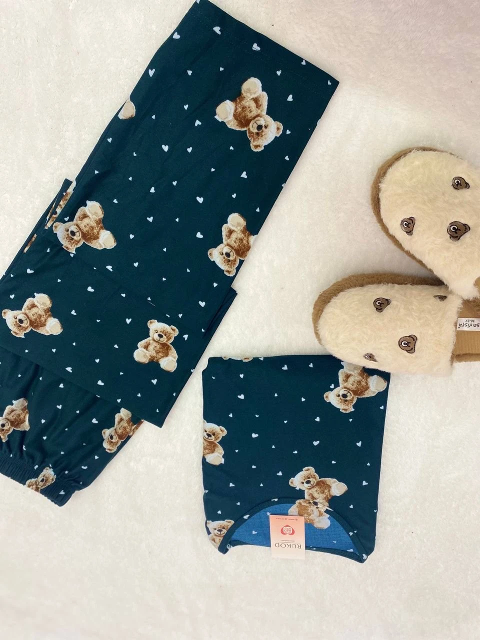 Kadın Uzun Kollu Ayıcık Desenli Bisiklet Yaka Pijama Takımı