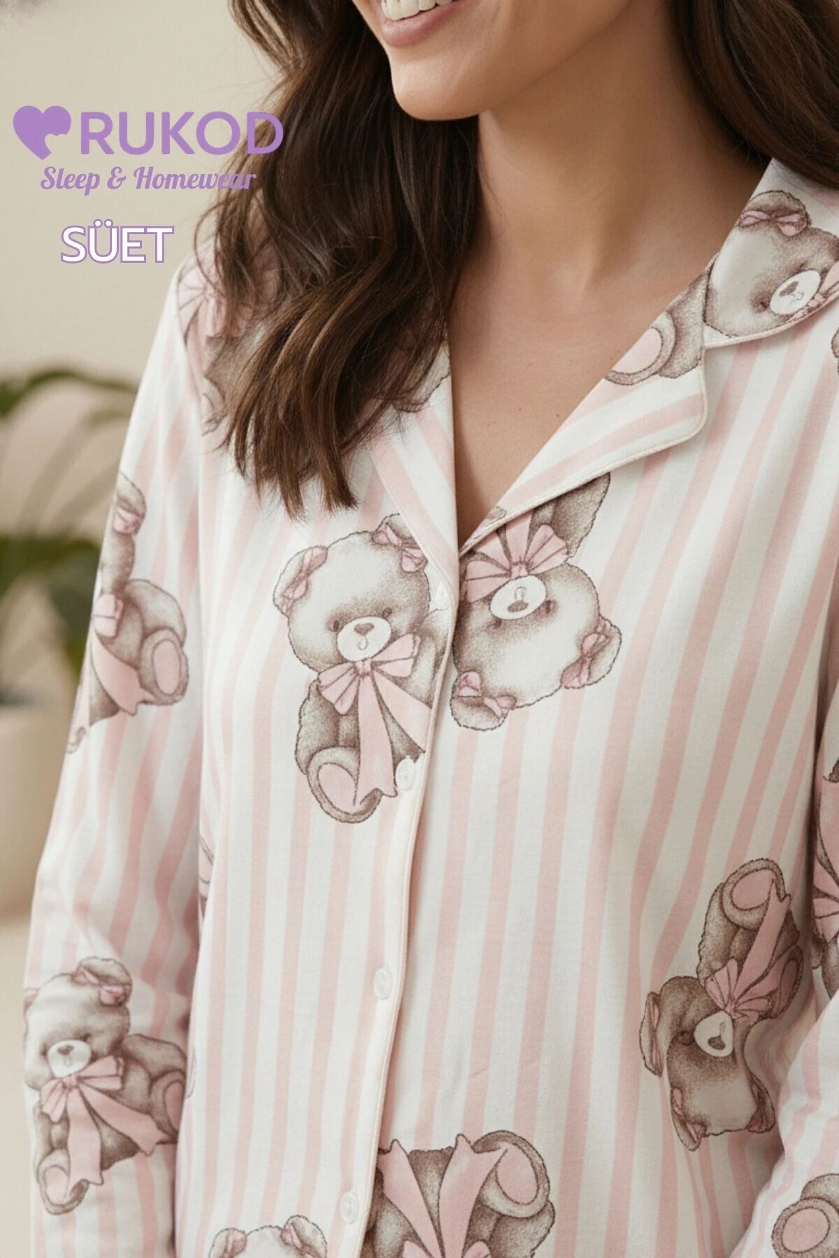 Kadın Pembe Çizgili Ayıcık Desenli Süet Gömlek Yaka Uzun Kol Pijama Takımı