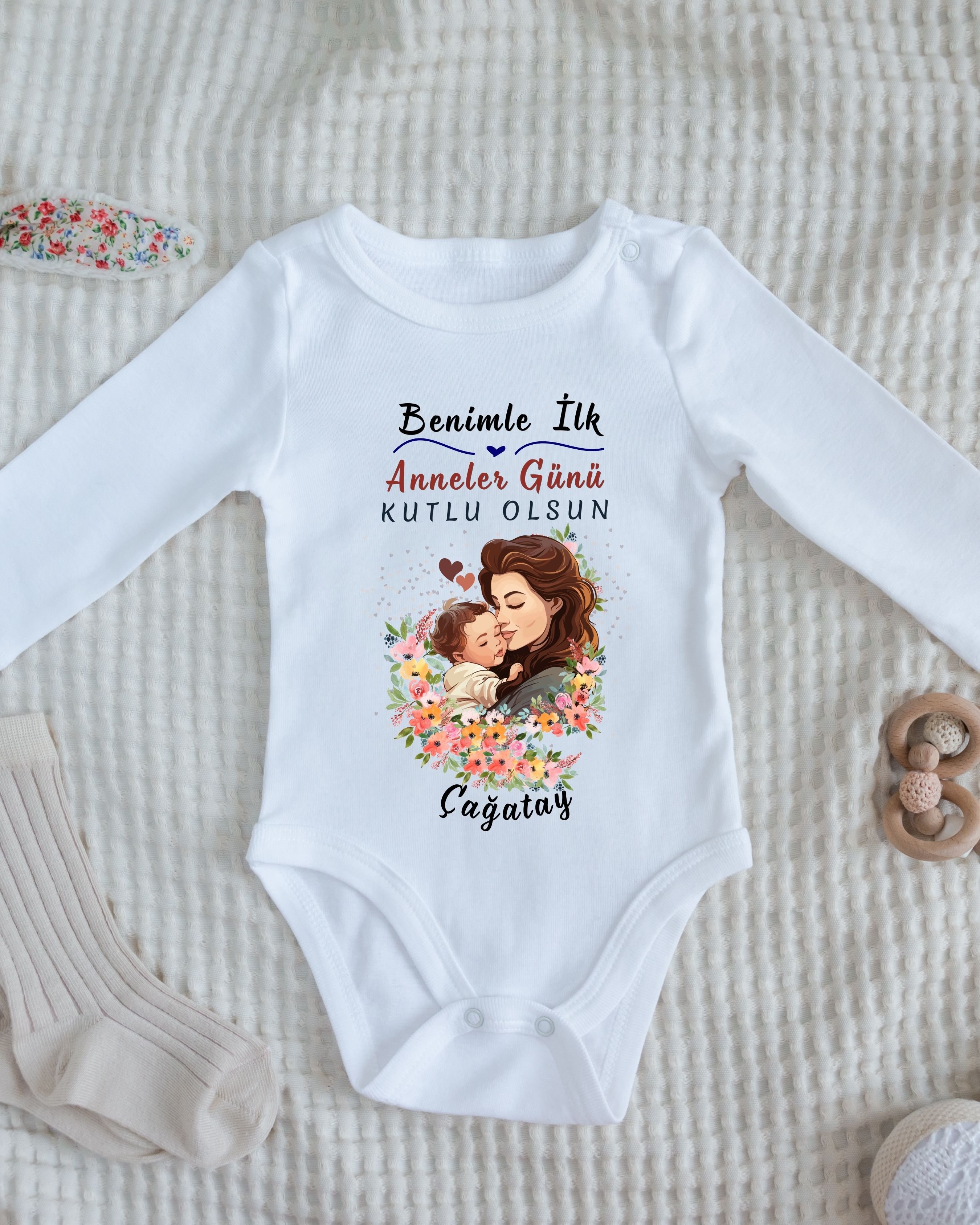 Benimle İlk Anneler Gününe özel Yazılı Kişiye özel Bebek Zıbın %100 Pamuk