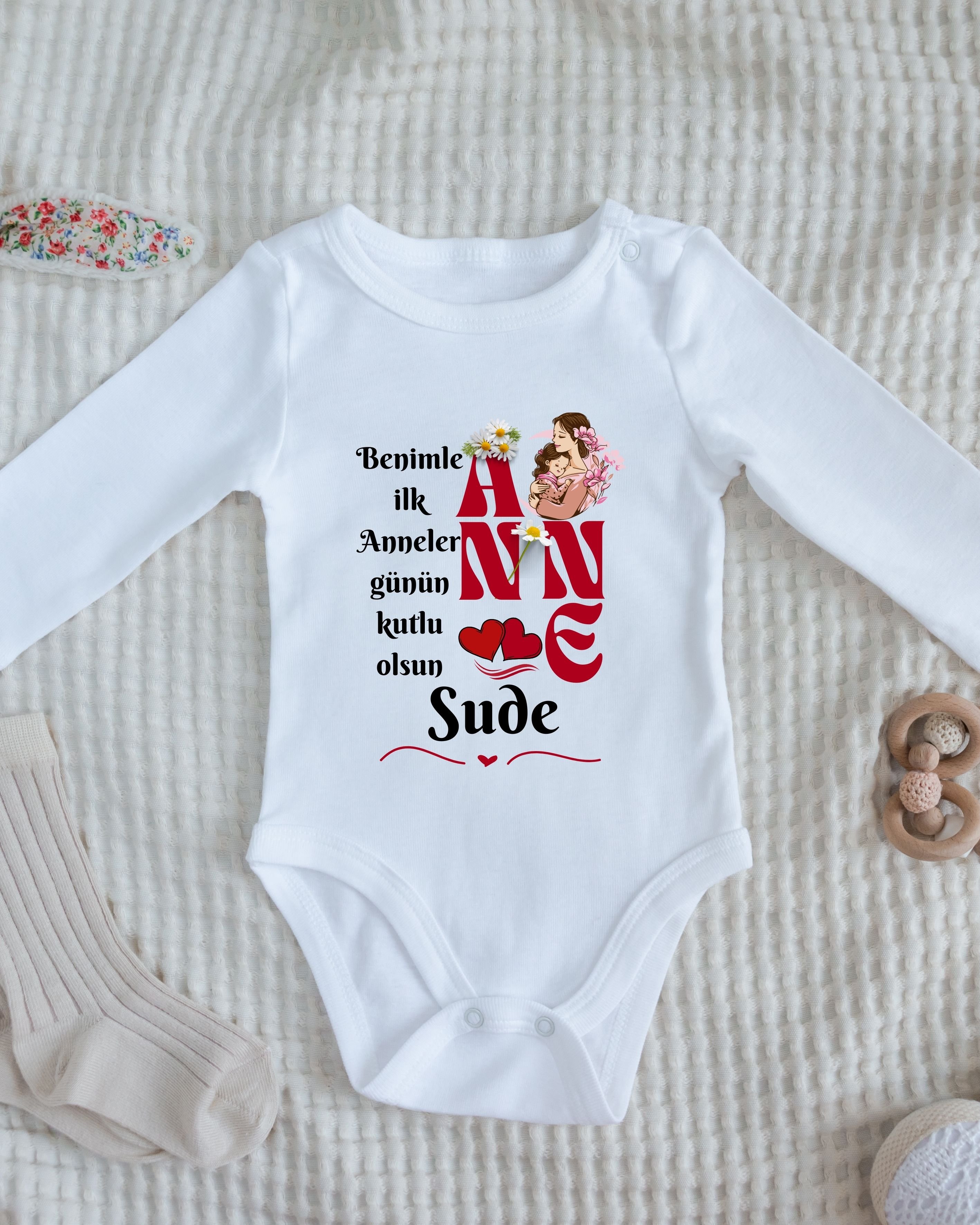 Benimle İlk Anneler Günü Yazılı Kişiye özel Bebek Zıbın